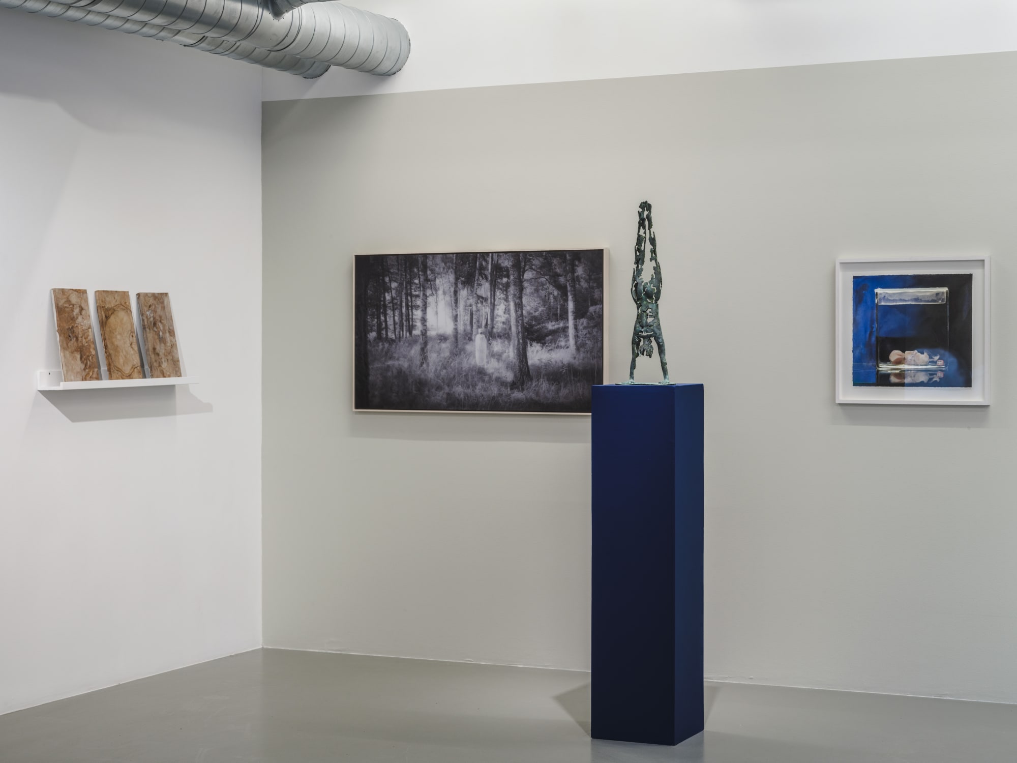Installation view, Springbrunn, 2024, Galleri Duerr. Photo: Jean-Baptiste B&eacute;ranger.