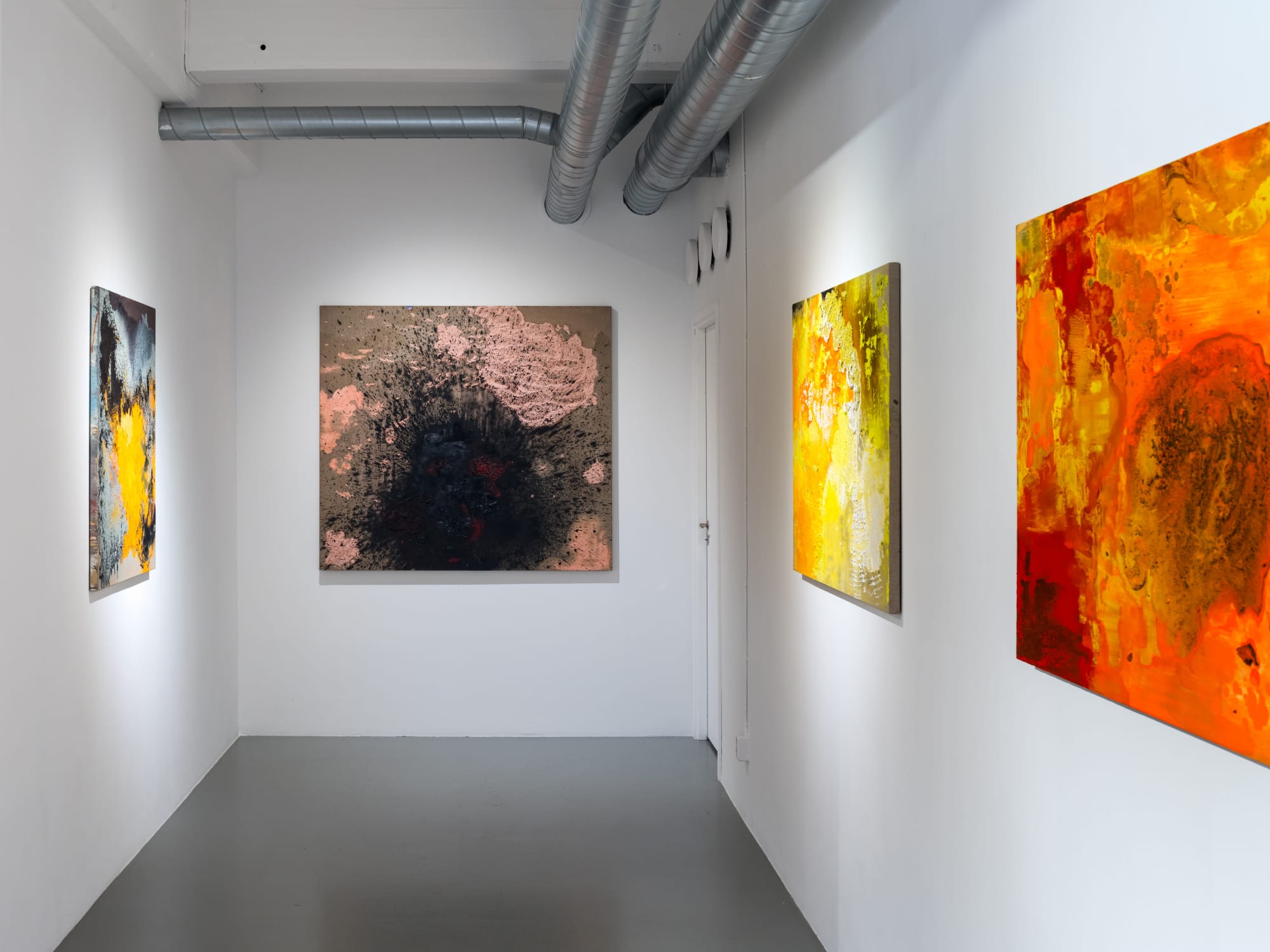 Installation view, Madeleine Hatz, Sea Change, 2024, Galleri Duerr. Photo: Jean-Baptiste Béranger.