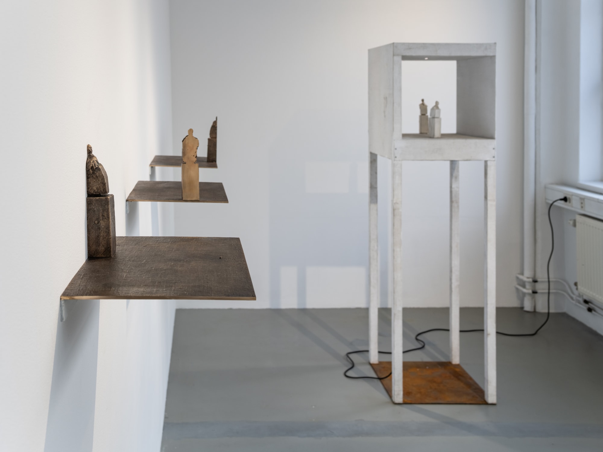 Installation view, Karl Dunér, Exit, 2024, Galleri Duerr. Photo: Jean-Baptiste Béranger.