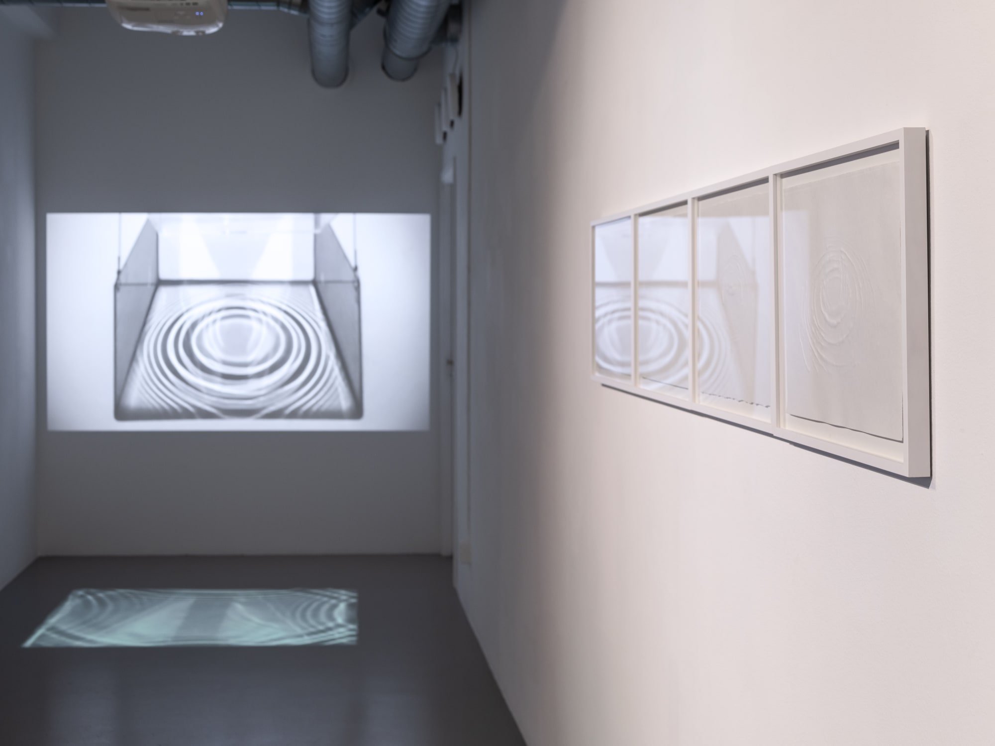 Installation view, Tina Eskilsson, Dripping Point, 2024, Galleri Duerr. Photo: Jean-Baptiste Béranger.