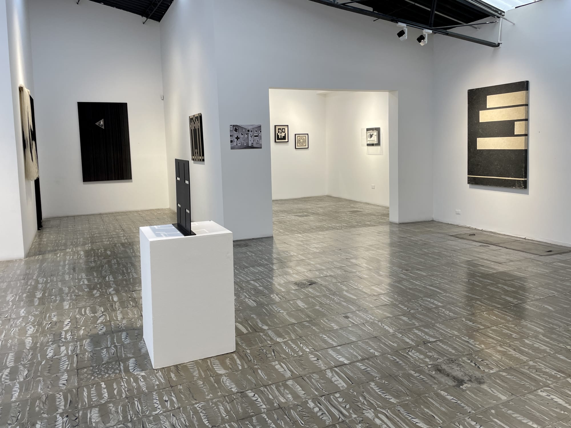 TODO AQUELLO QUE AMAMOS ESTÁ PERDIDO