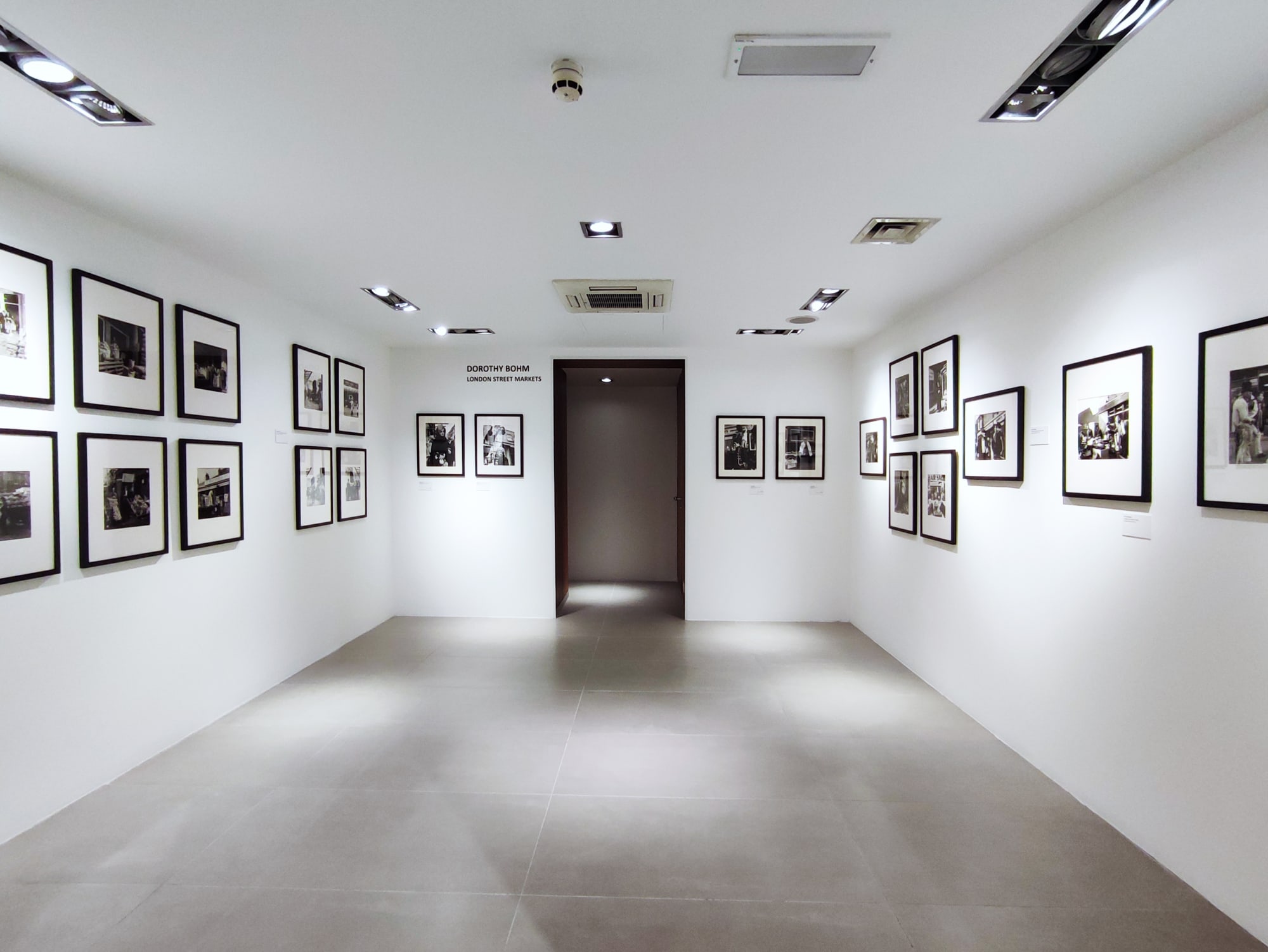 Dorothy Bohm. London Street Markets
