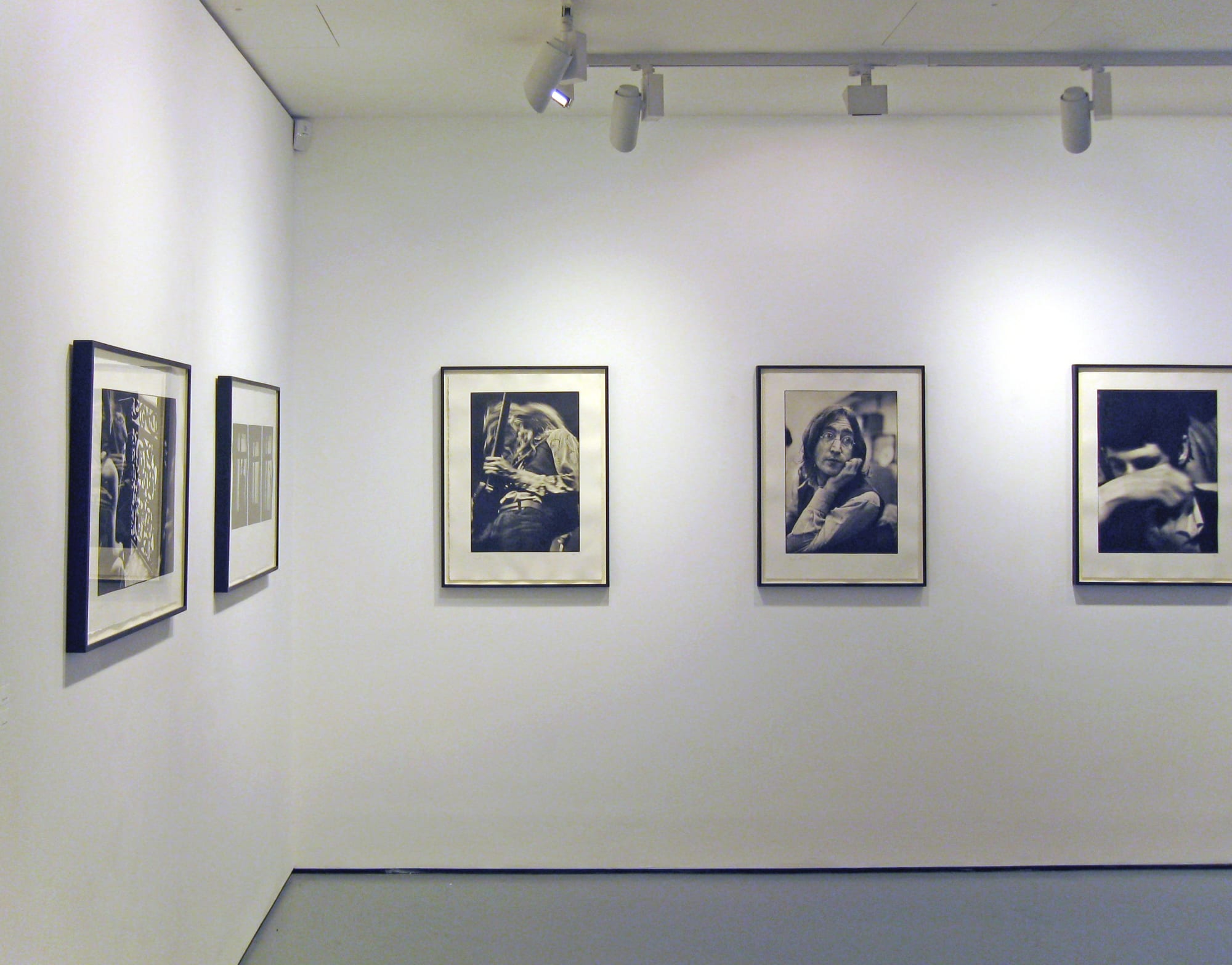 Linda McCartney. Photographs