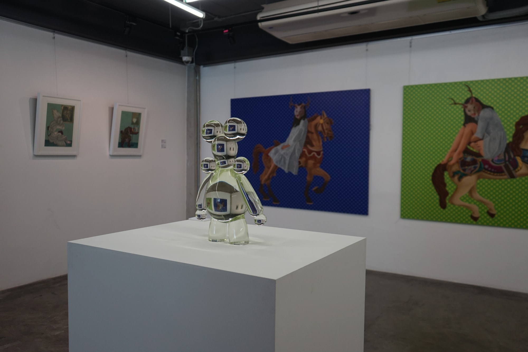 Art Cart 04: Handle with care