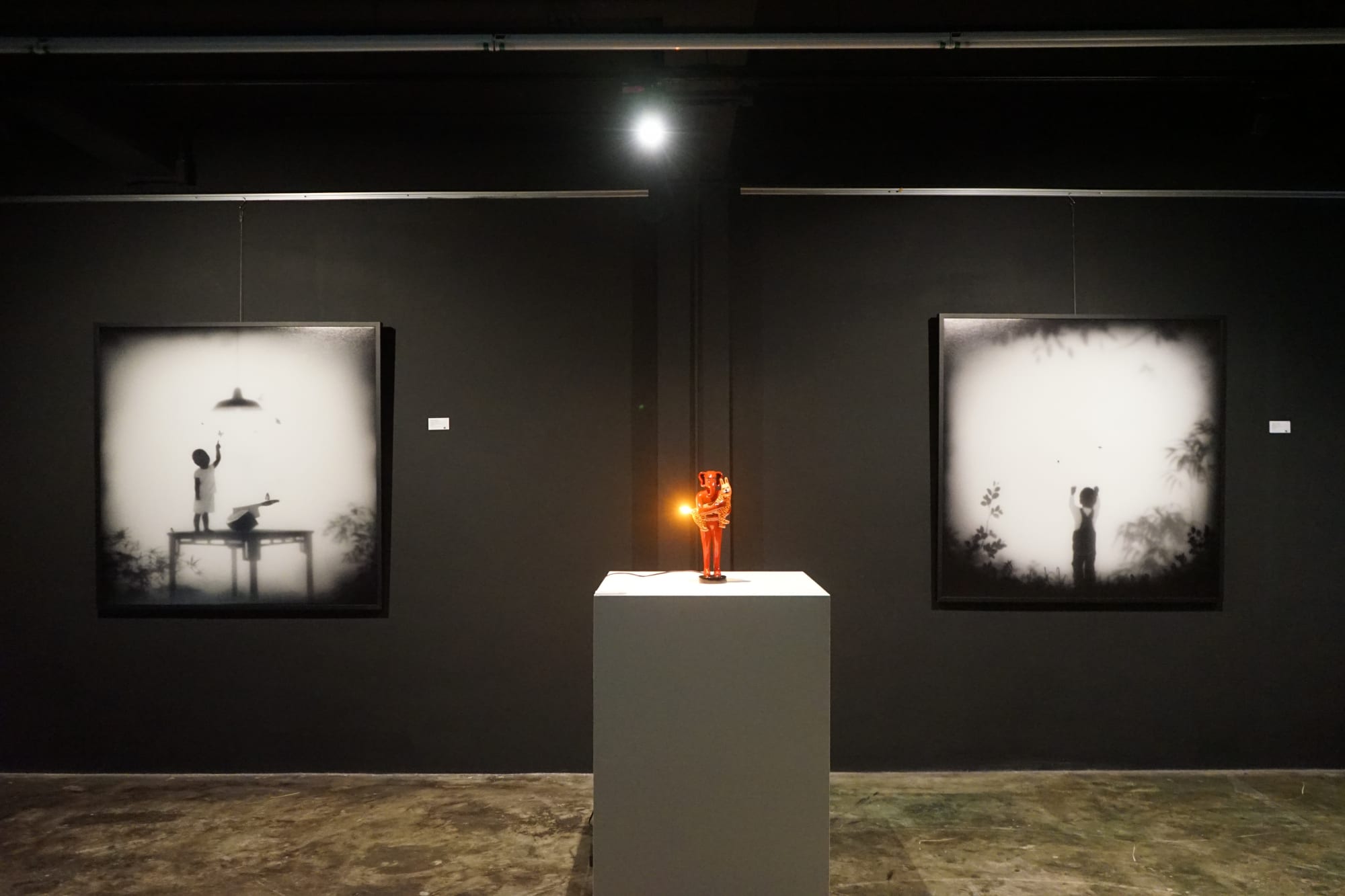 Art Cart 04: Handle with care