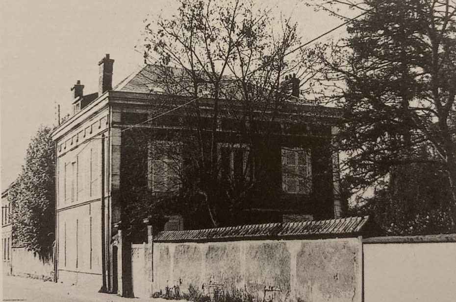 The Pissarro's house at Eragny seen from the Grand-Rue