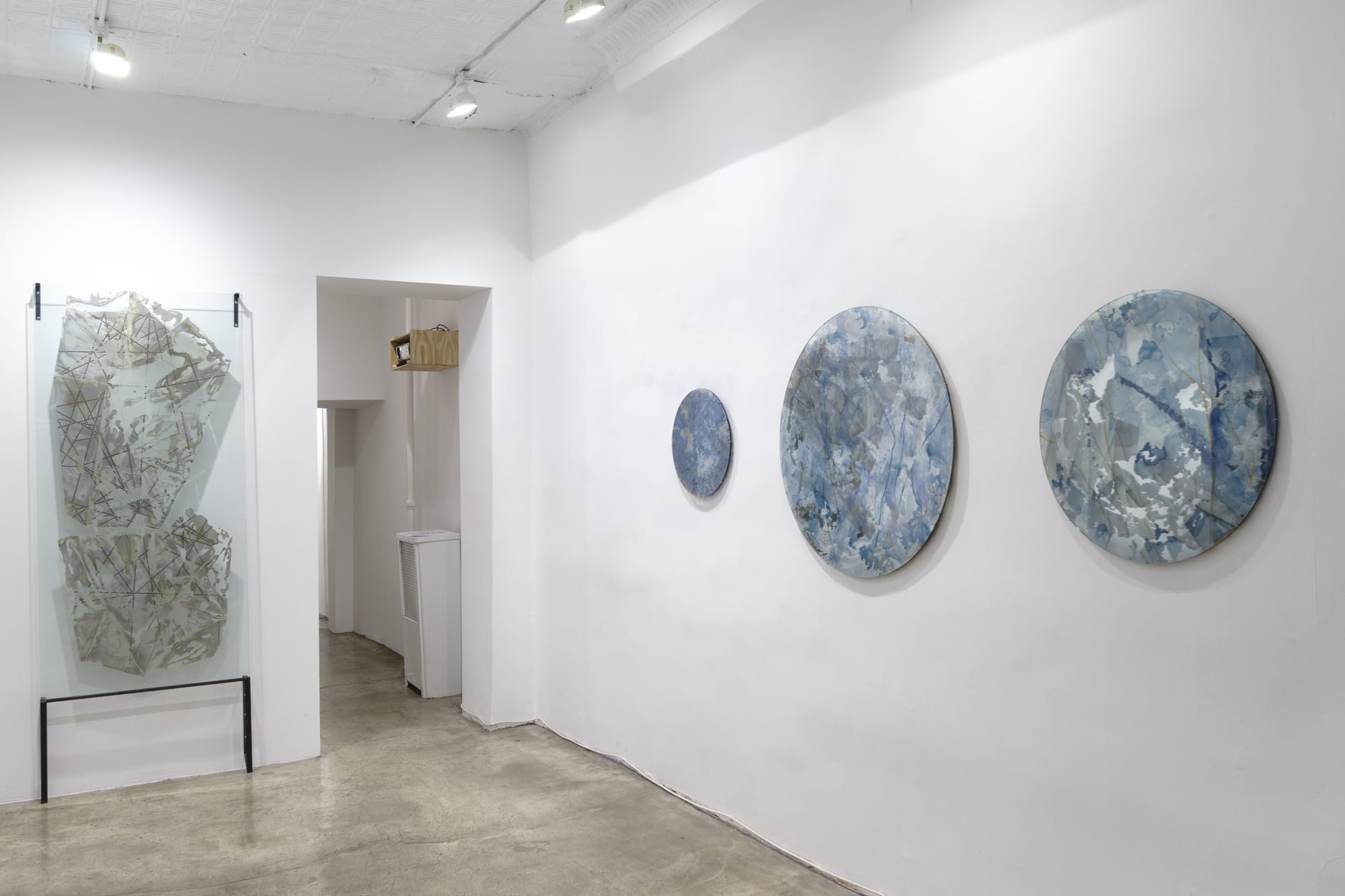 Laura Sallade: UNSEEN