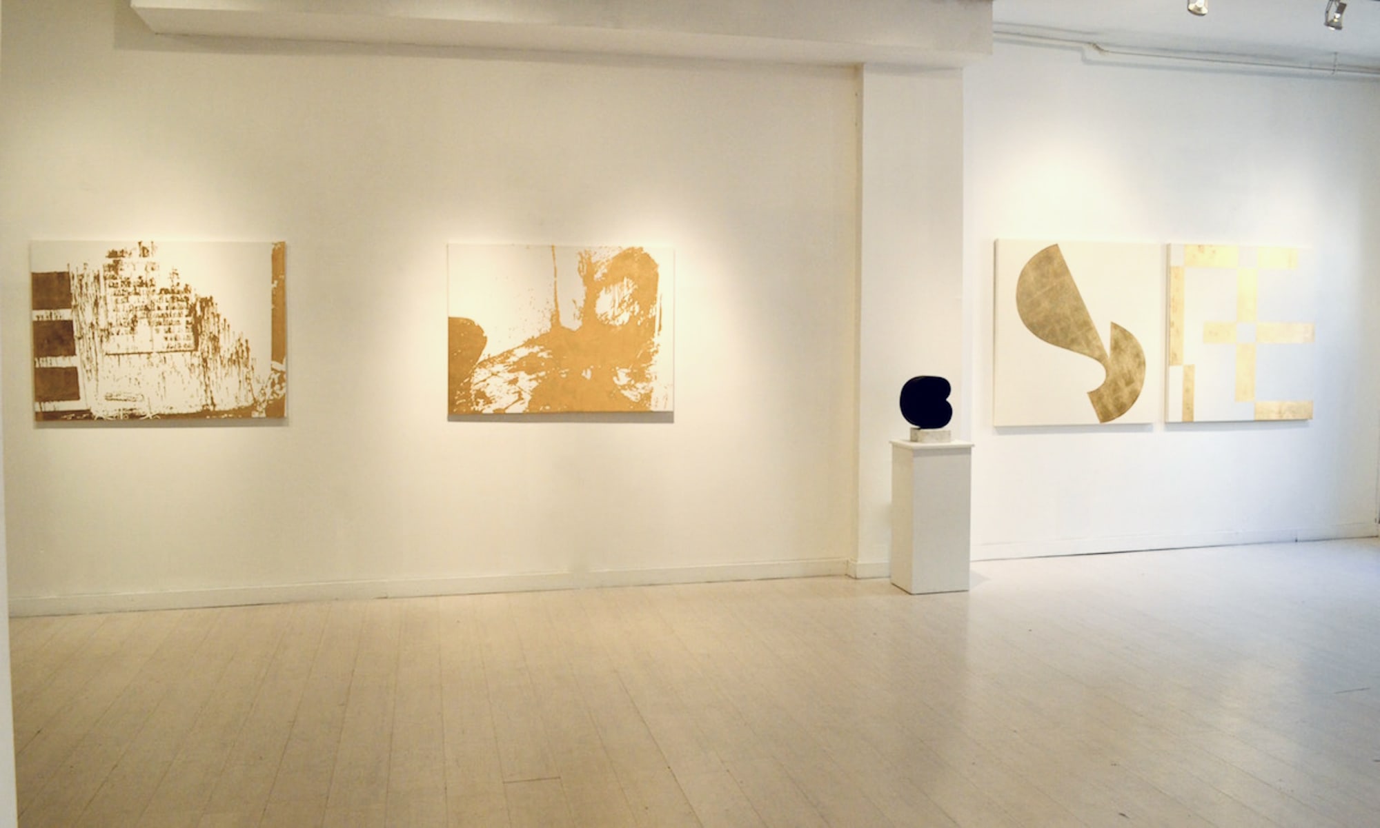 Jose Vincench : The Burden of Words