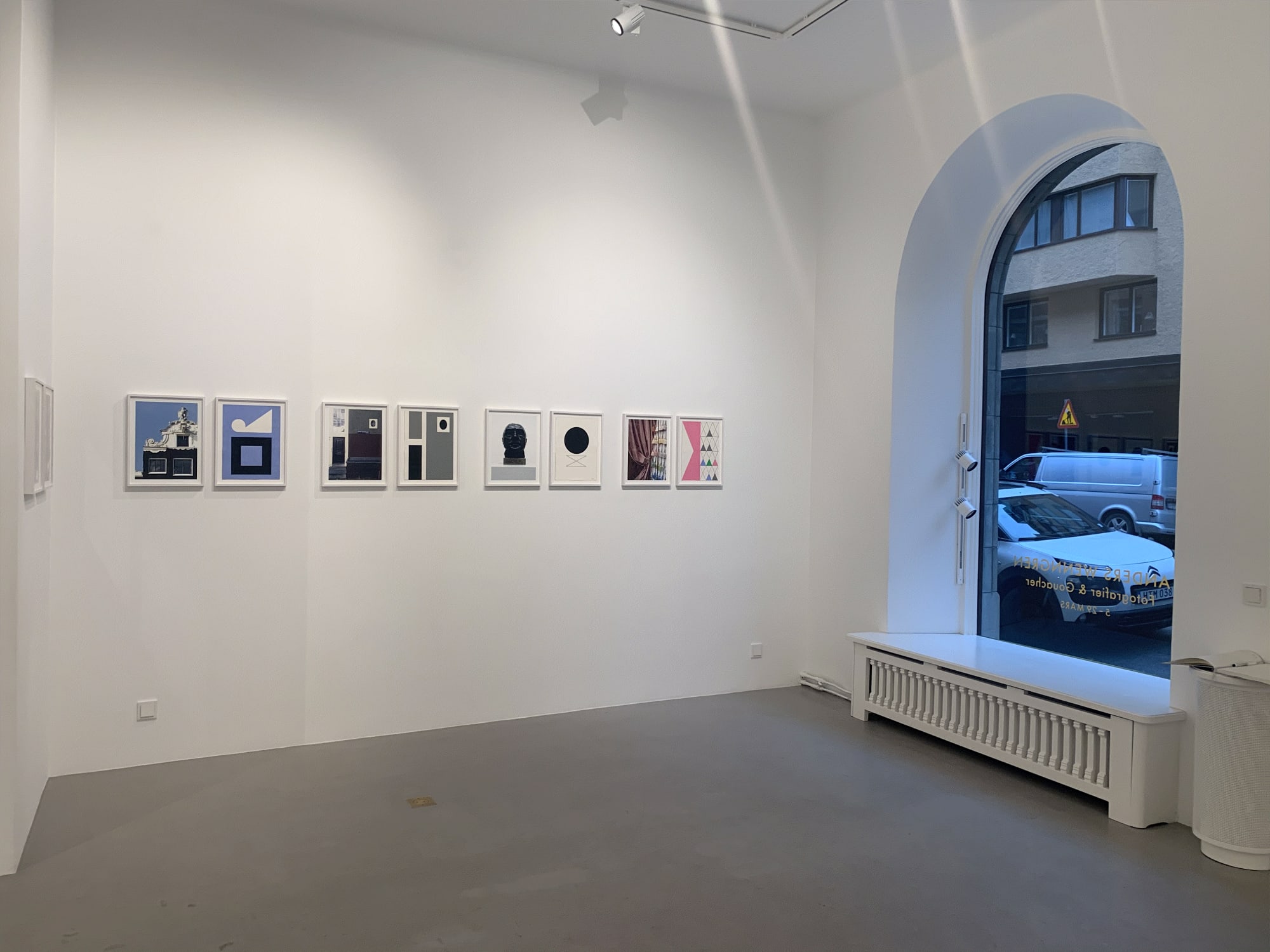 FOTOGRAFIER OCH GOUACHER