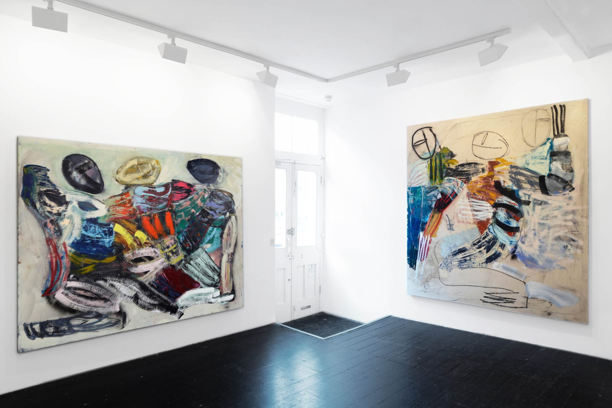 [LONDON] A MOMENT IN TIME