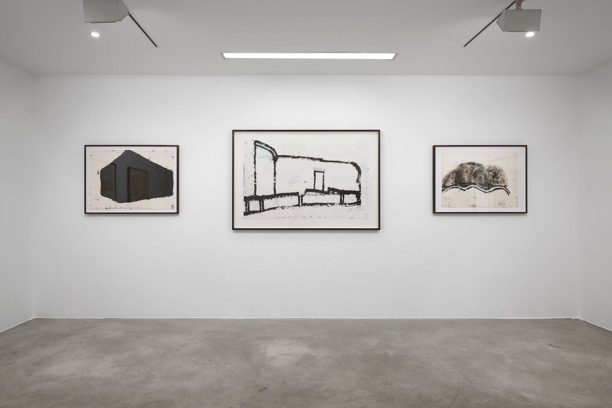 [COLOGNE] STACK AND DANGLE