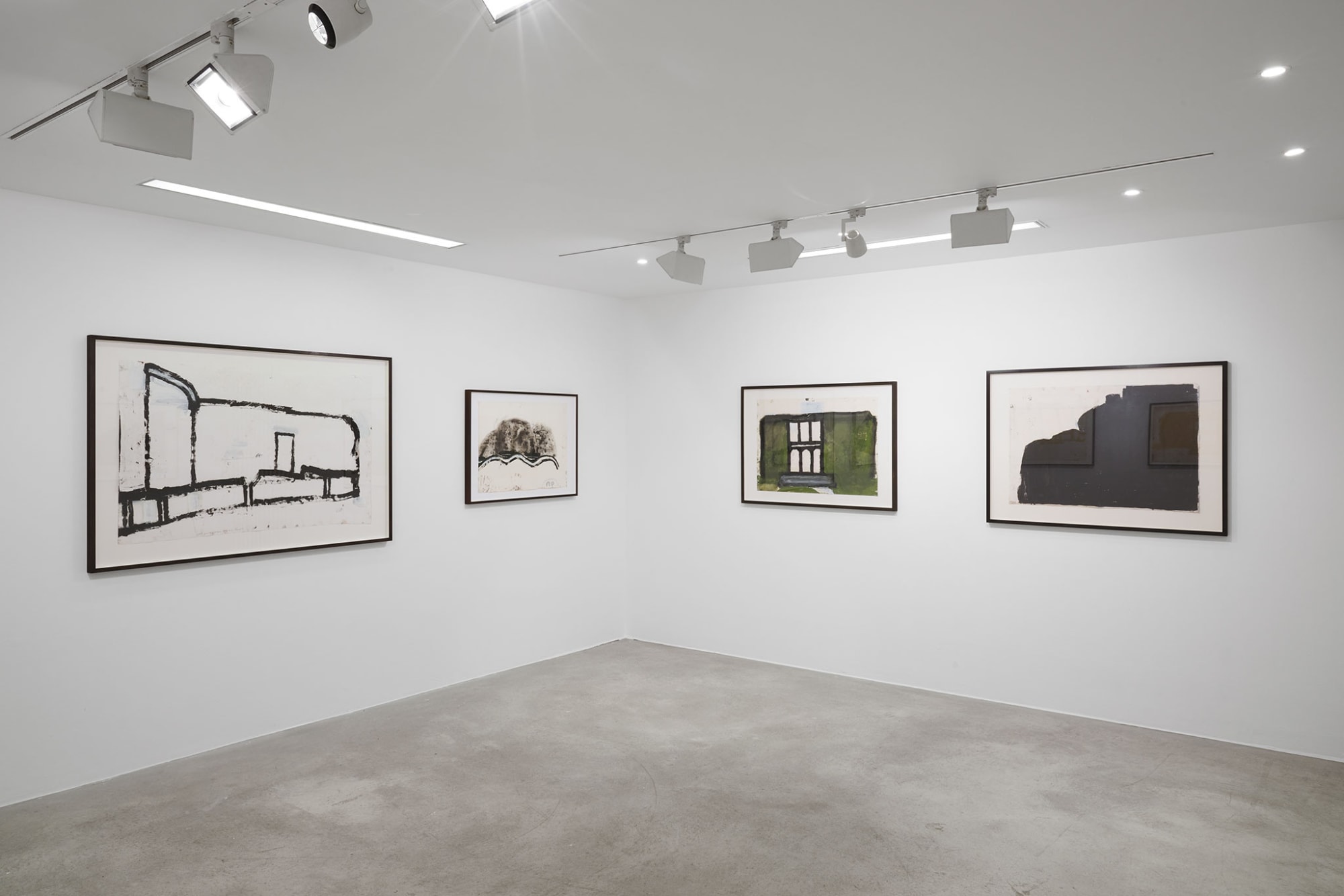 [COLOGNE] STACK AND DANGLE