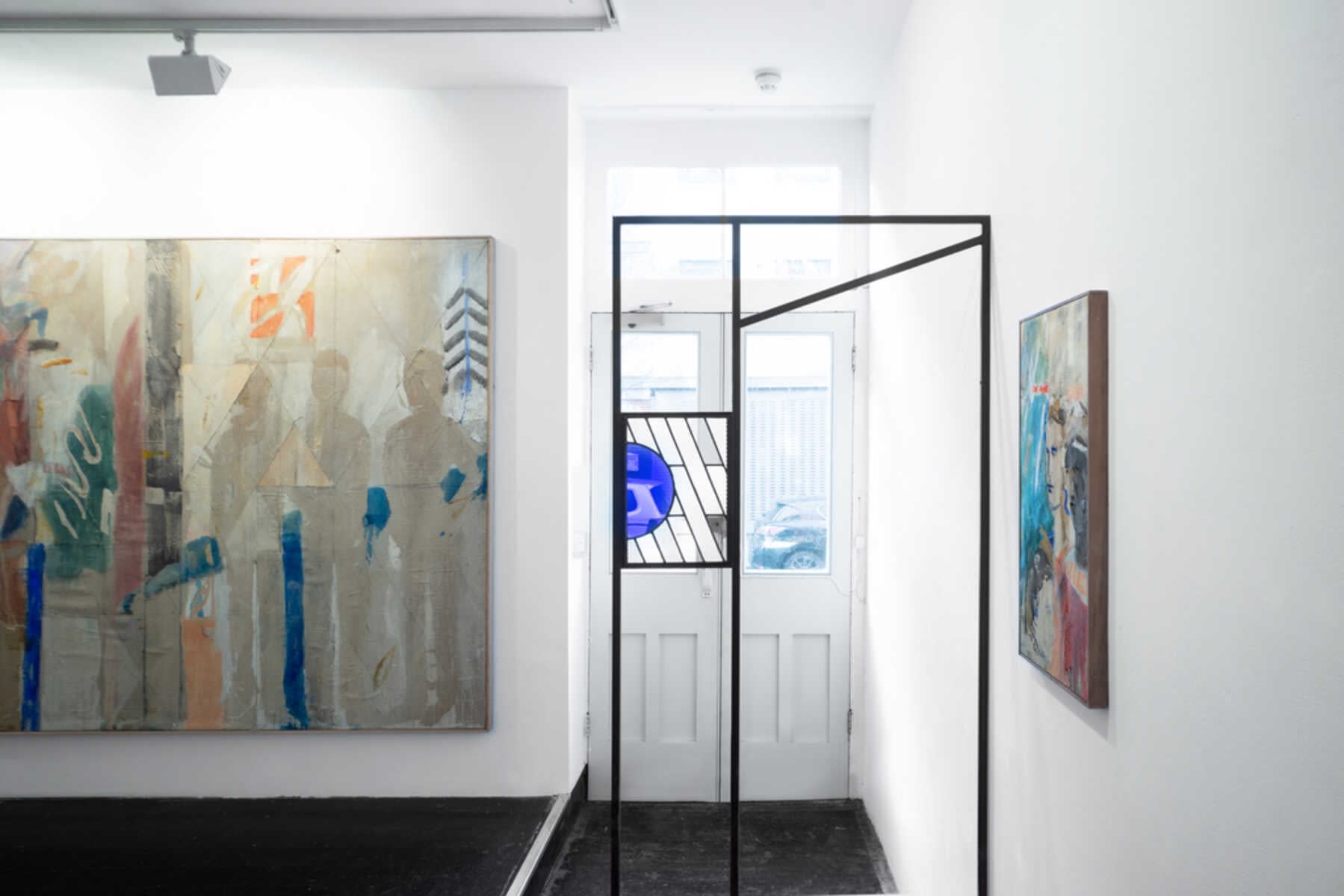 [LONDON] STARING AT THE SUN