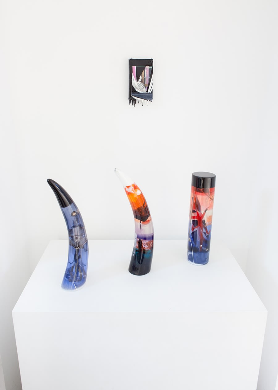 [COLOGNE] THE MIDDLE DISTANCE