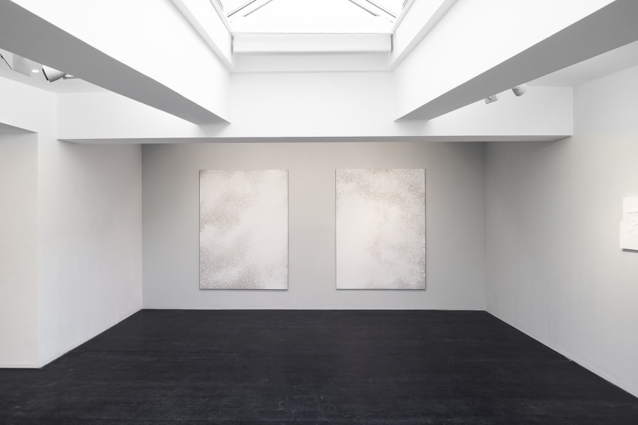 [COLOGNE] I’M KEEPING MY DISTANCE