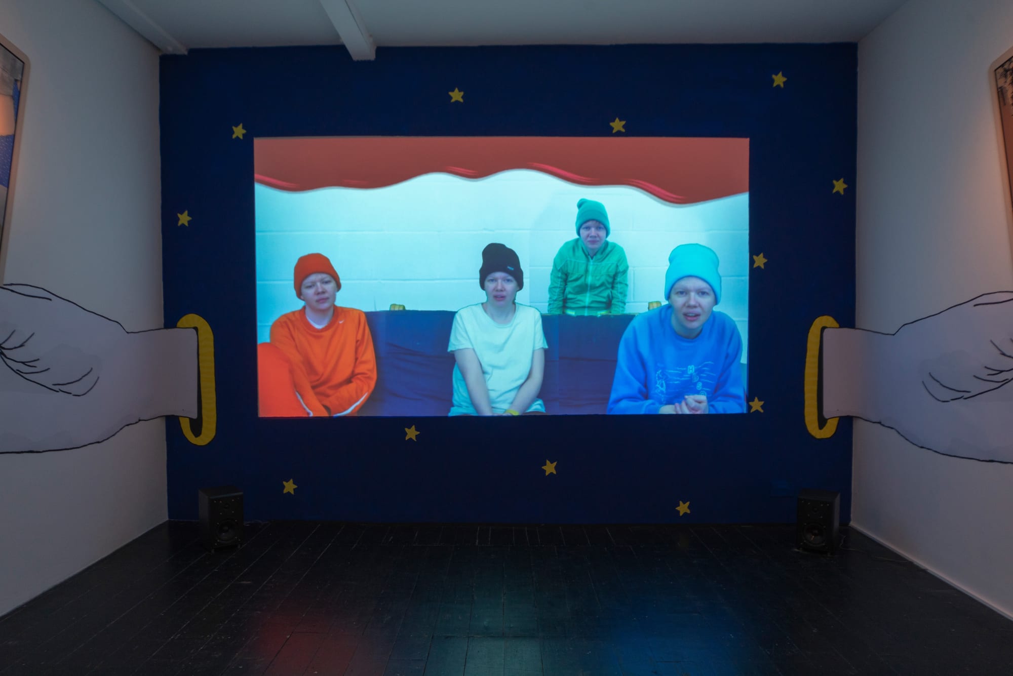 [LONDON] THE HAND THAT DEALT