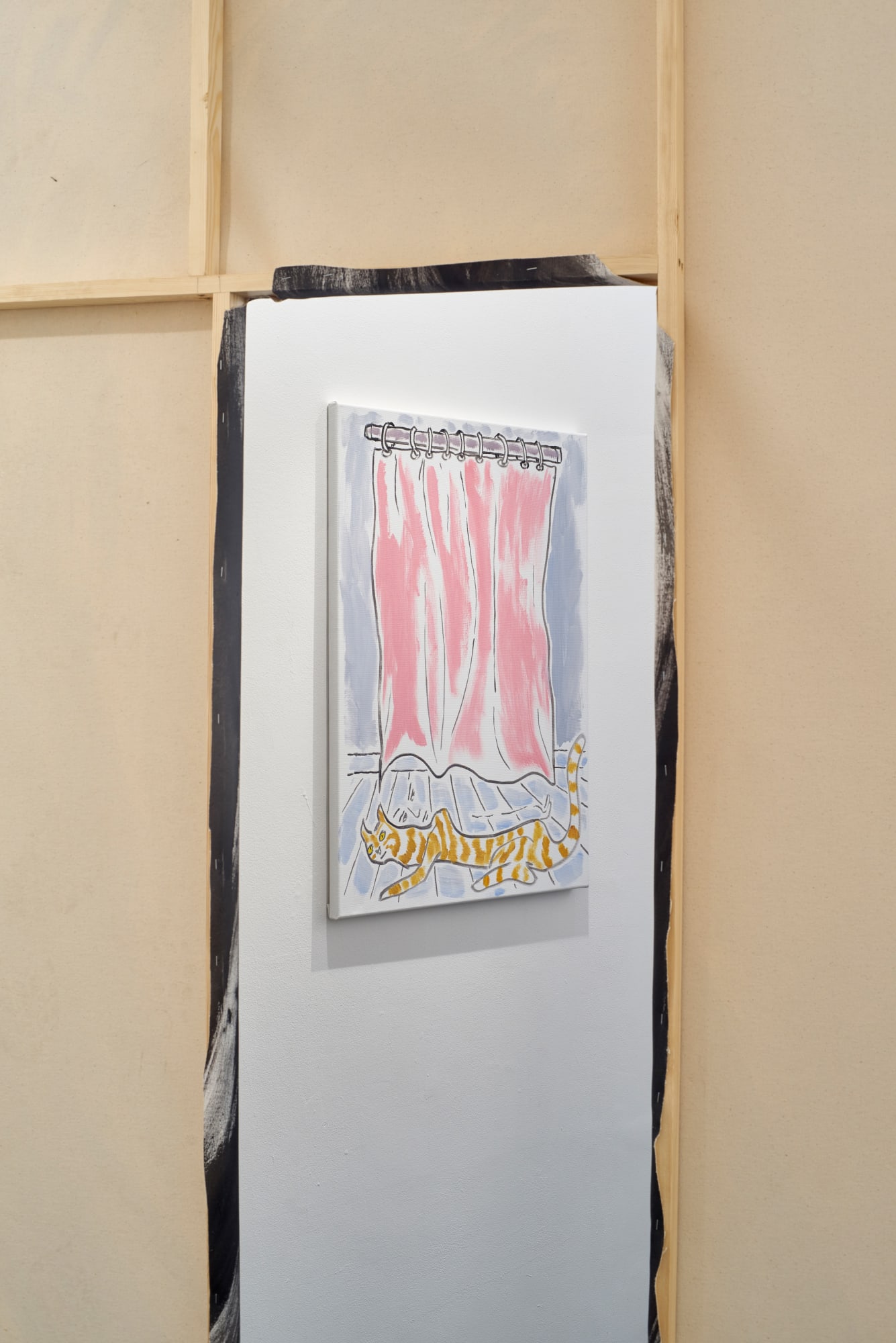 [LONDON] SITTING IN A HOLE THAT HAS THE SHAPE OF A FRIGHTENED CAT