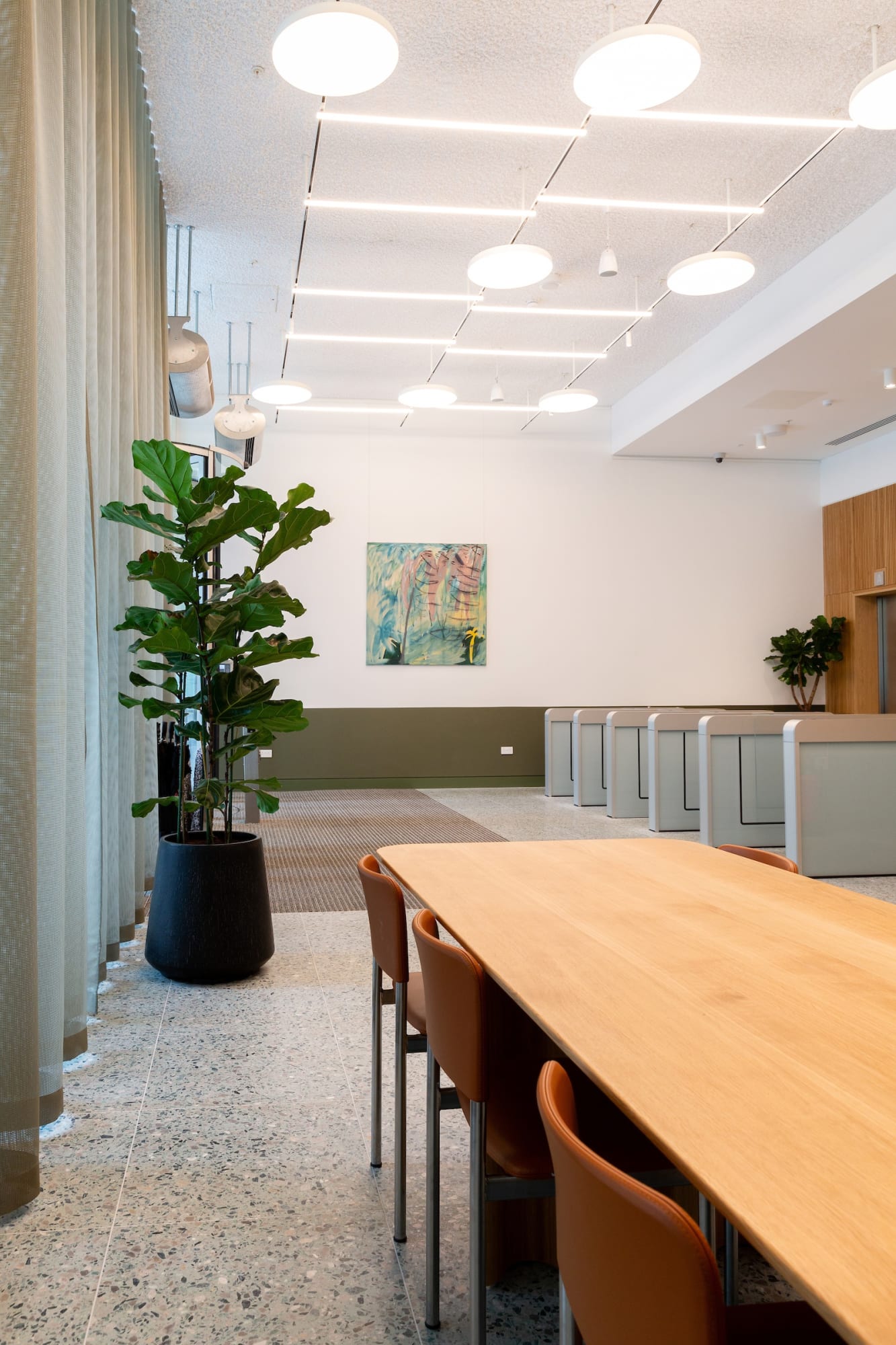 Image courtesy of Demelza Lightfoot Photography