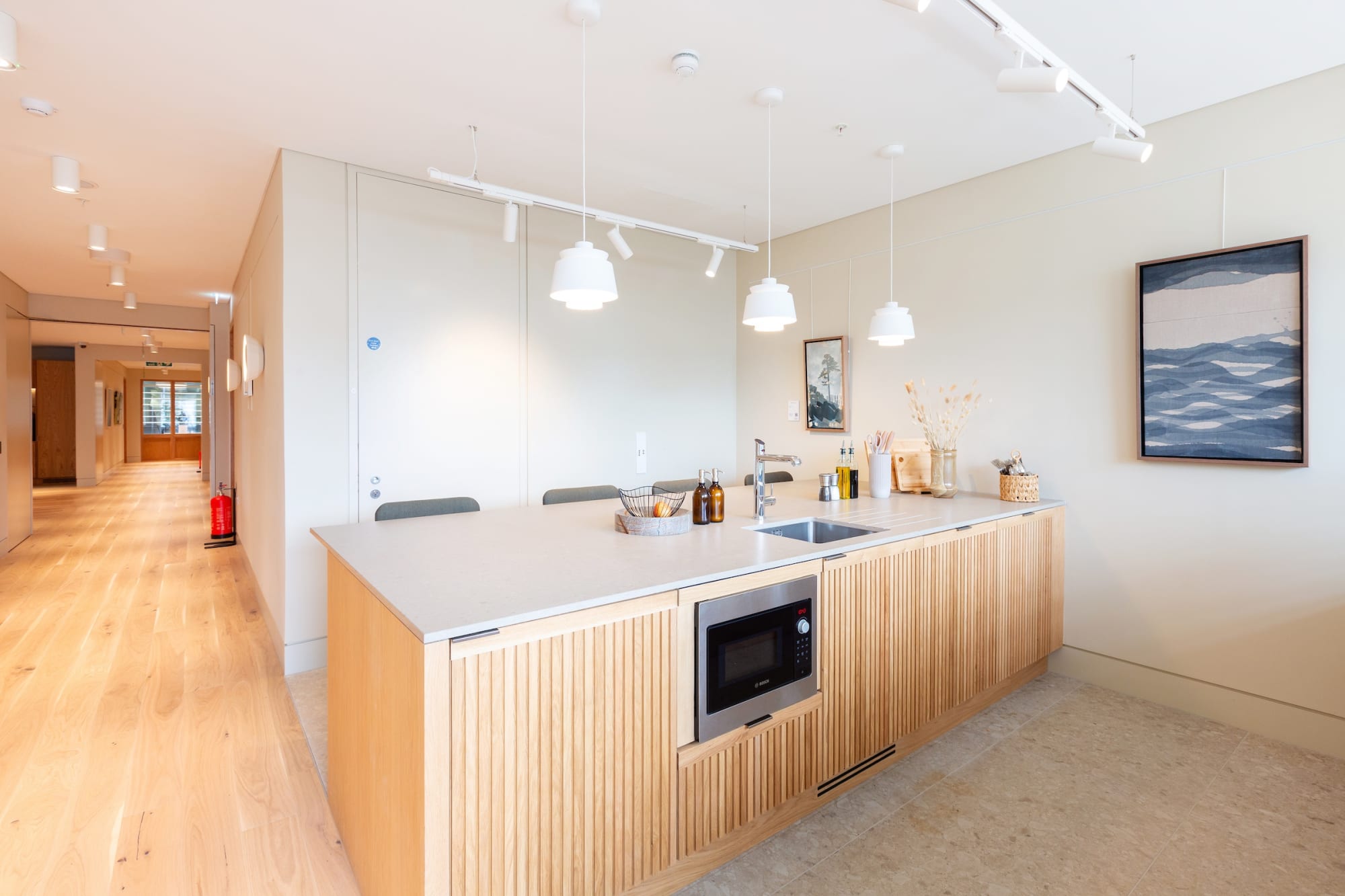 Image courtesy of Demelza Lightfoot Photography