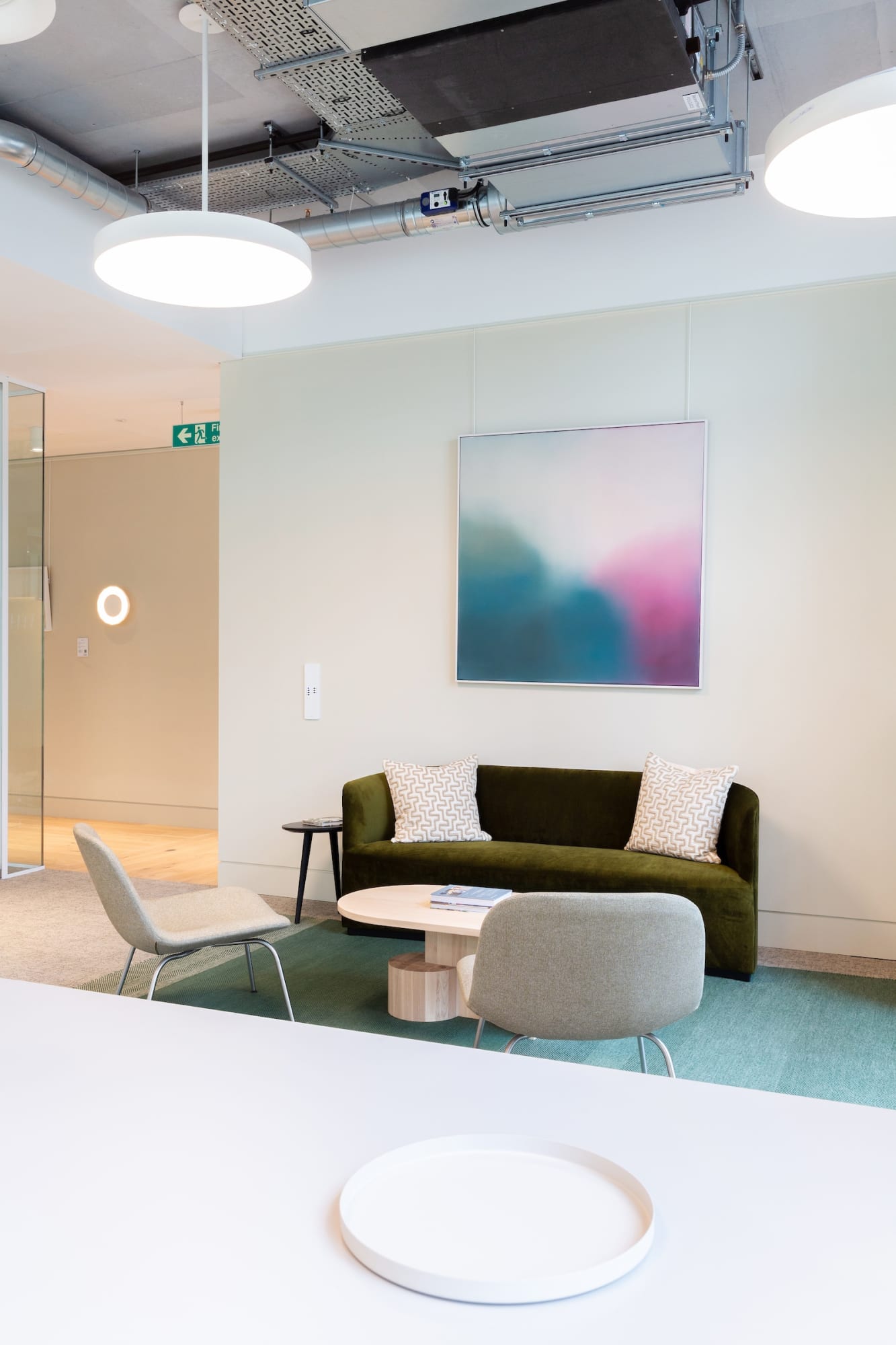 Image courtesy of Demelza Lightfoot Photography