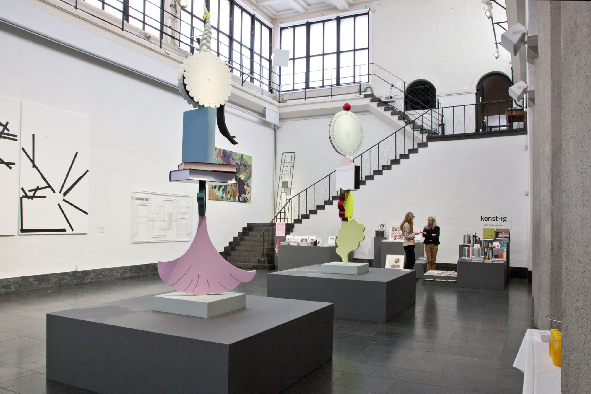 Mette Björnberg | Innan allt faller / Before It All Falls