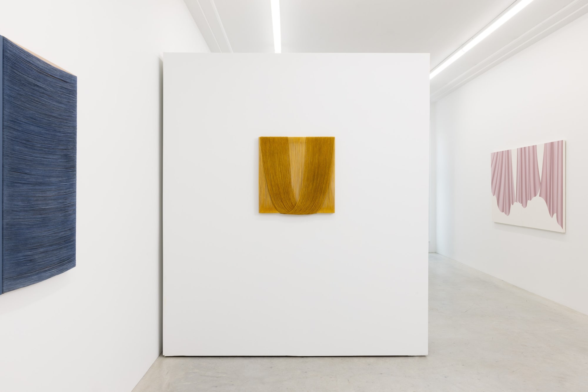 WANDERING IN REVERIE: SENEM OEZDOGAN, GRAZIELA GUARDINO