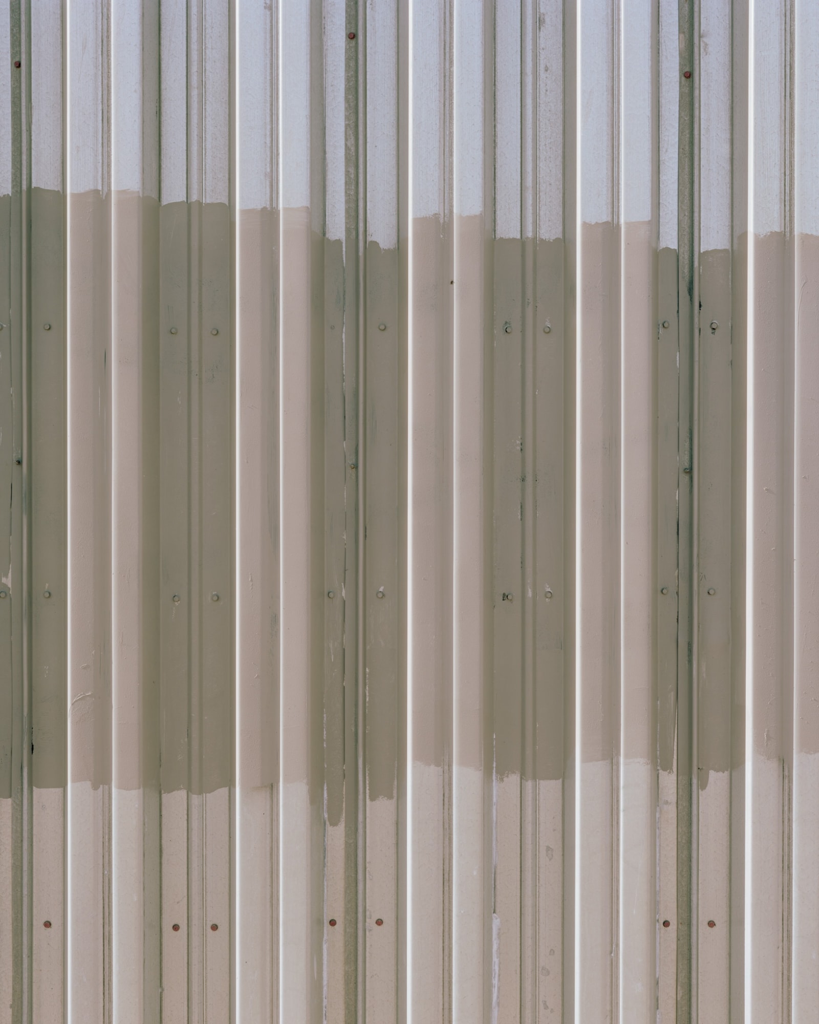 SHIPPING CONTAINER III 16 X 20: 1 OF 9 AT 1900 30 X 37.5: 2 OF 9 AT 4000 40 X 50: 1 OF 9 AT 6250 50 X 62.5: 1 OF 6 AT 8500 63 X 78.75: 1 OF 3 AT 14300