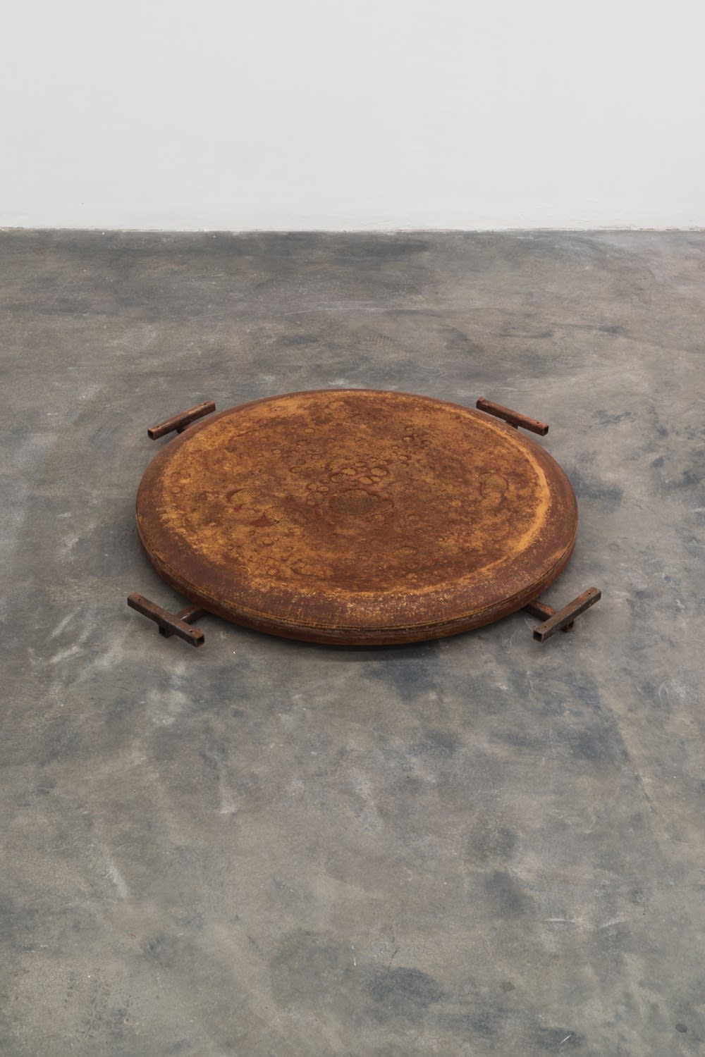 Tezontle Inserto, 2017 MDF, wood, pigment, steel 85 x 85 x 10 cm (33.46 x 33.46 x 3.94 in)