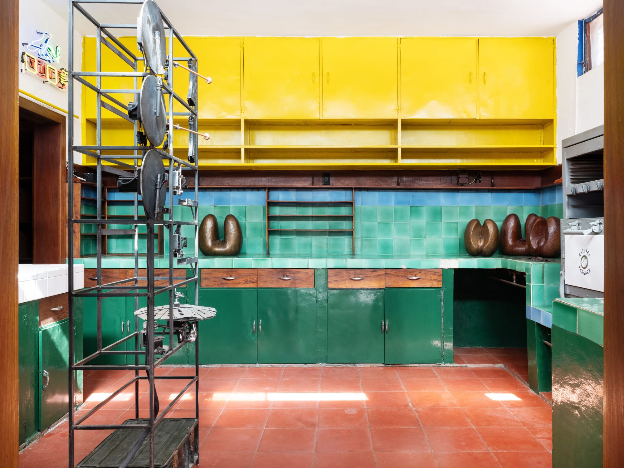 A Stubborn Man and a Hermit Walk into a Bar