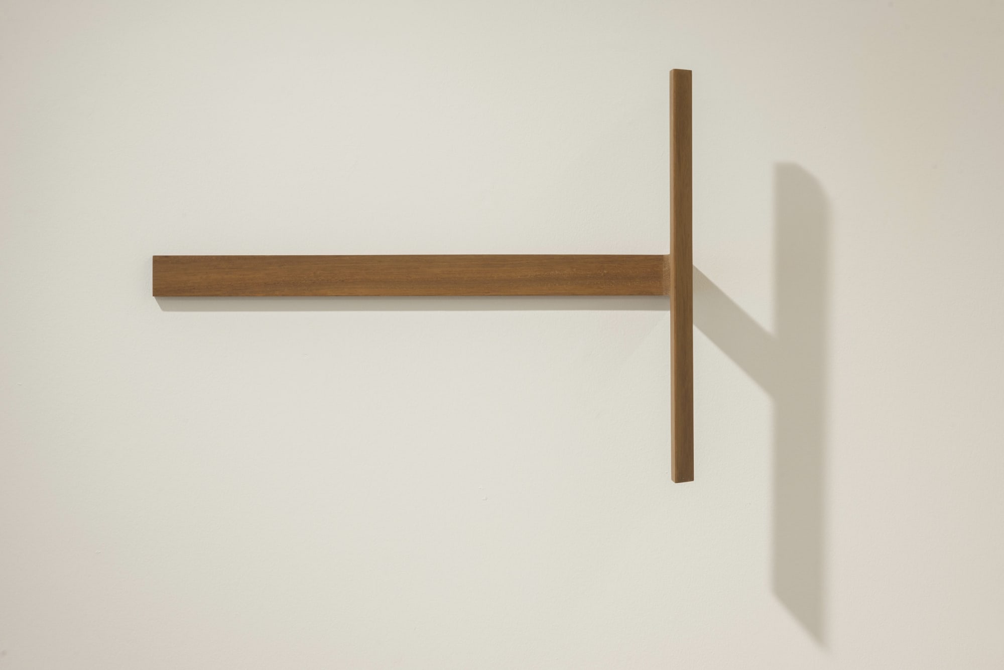 Aftan, 2016 Iroko 50 x 37,5 x 13 cm KEH0177