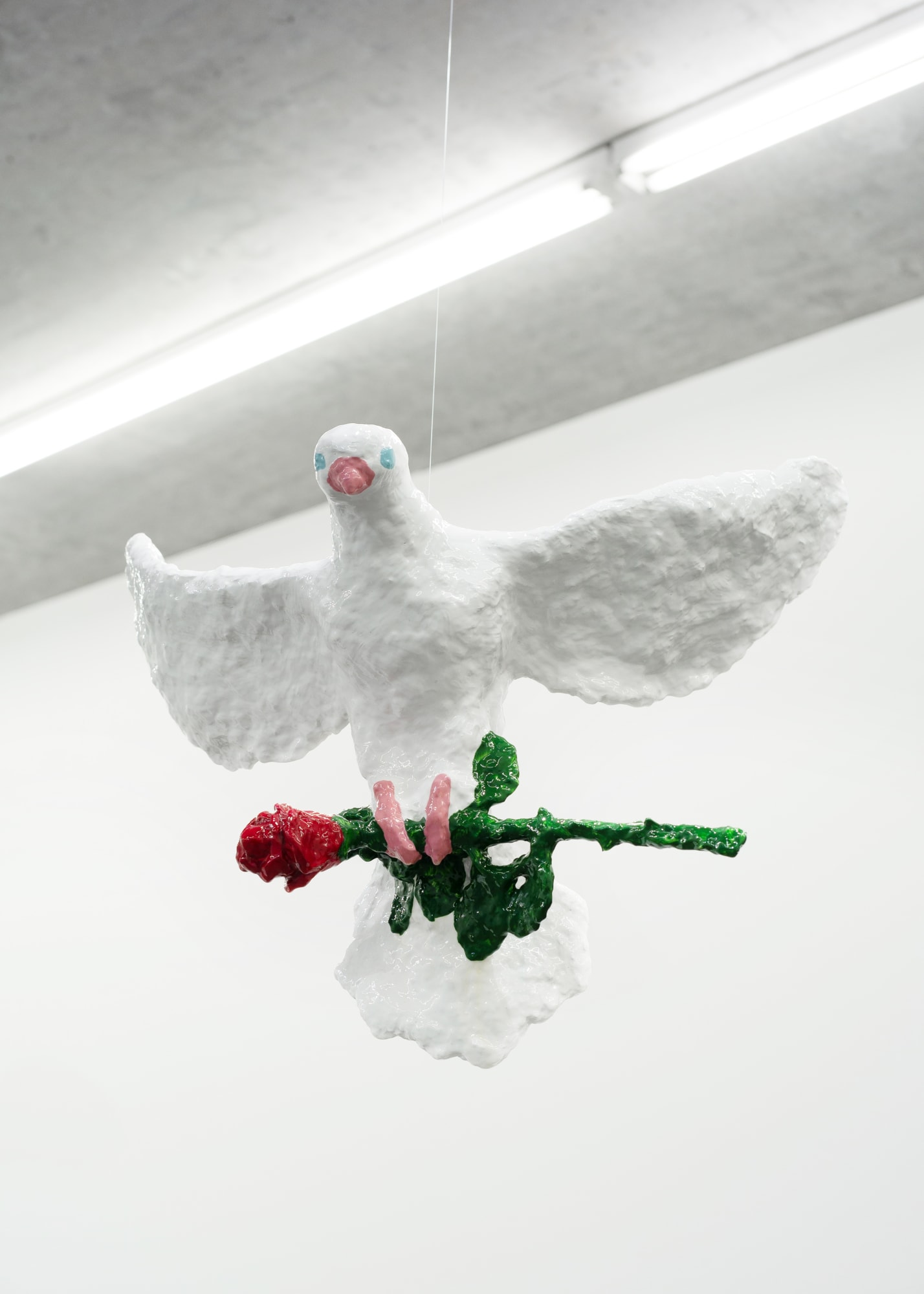 Auður Lóa Guðnadóttir, Dúfa með rós / A Dove With A Rose, 2022