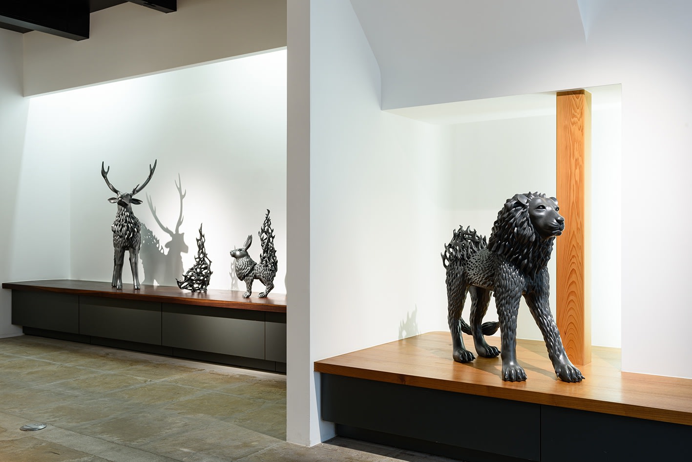 秋永 邦洋: 「存在/ 不在」