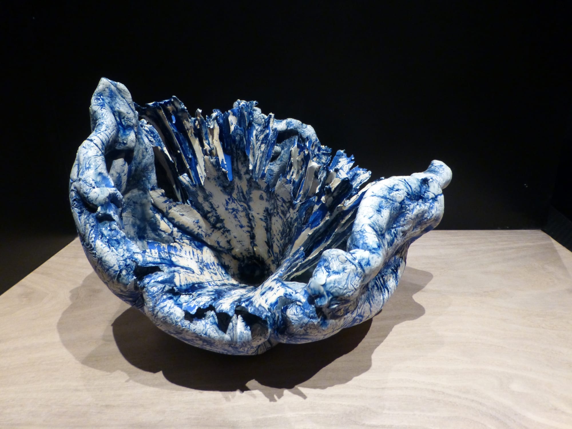 橋本満智子：孕む青