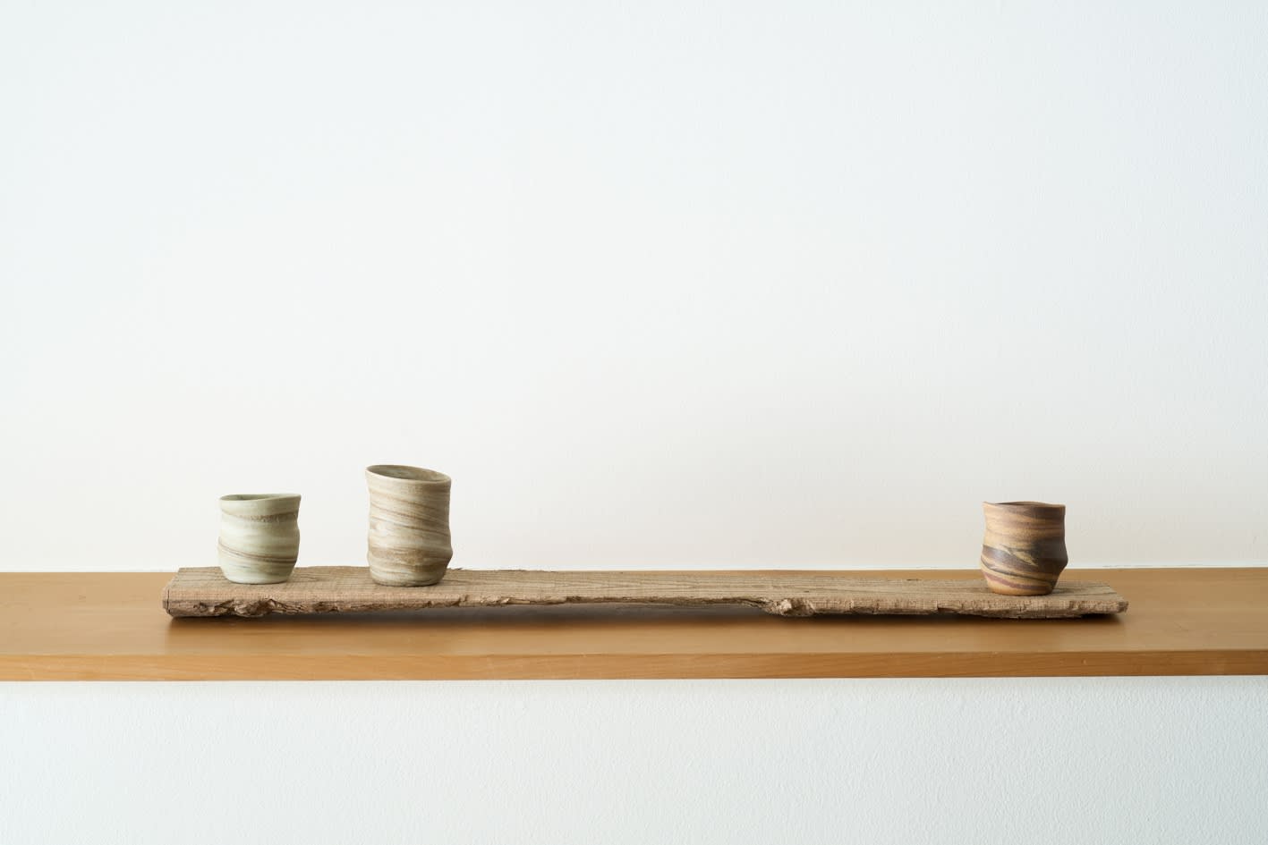 ジェニファー・リー： セラミックとドローイング