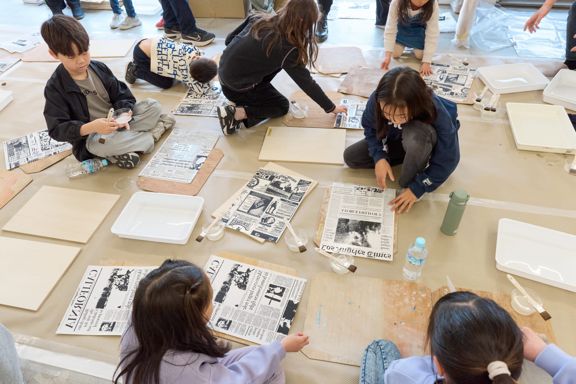 CAT (コラボレーティブ・アート・チーム)｜三島 喜美代