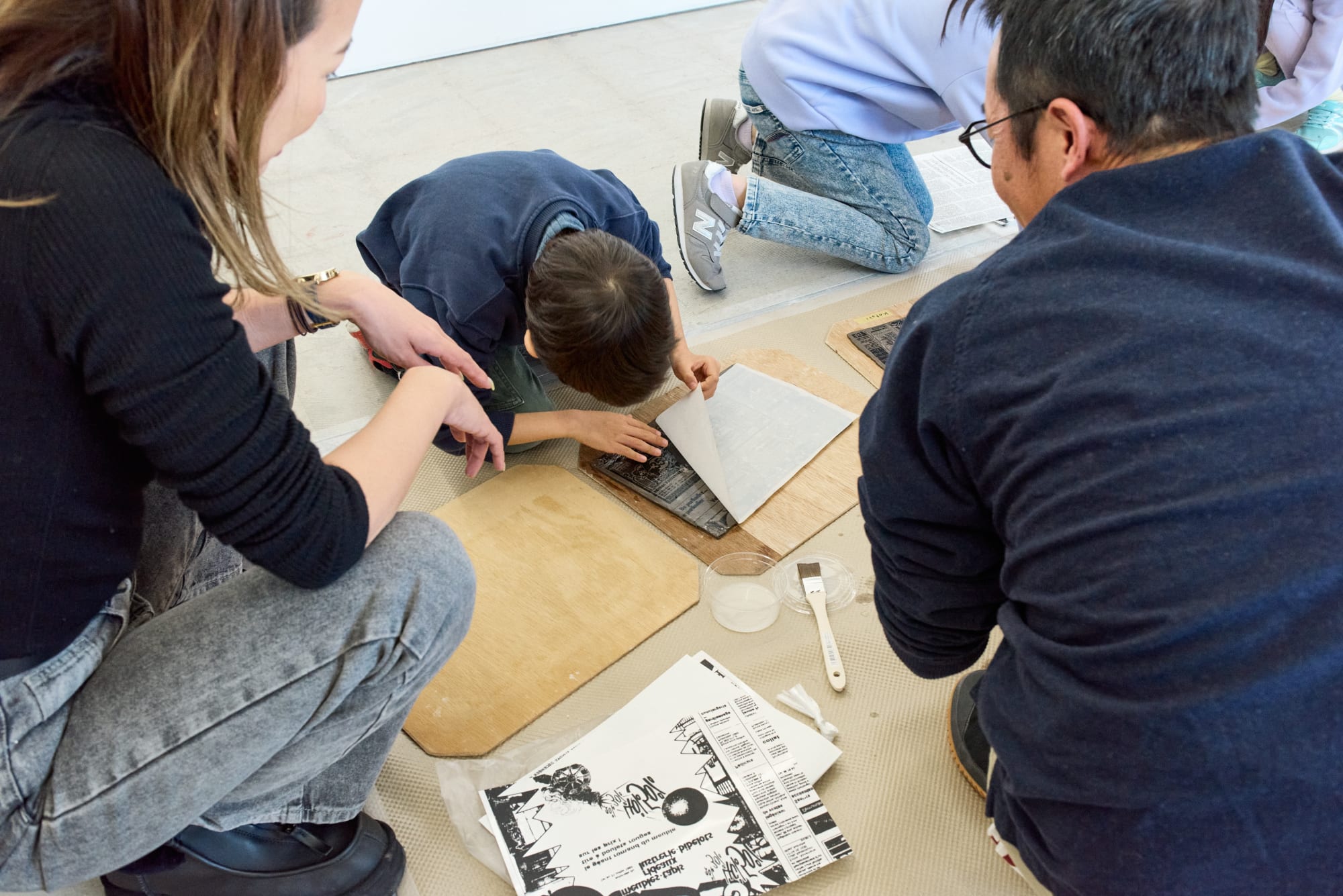 CAT (コラボレーティブ・アート・チーム)｜三島 喜美代