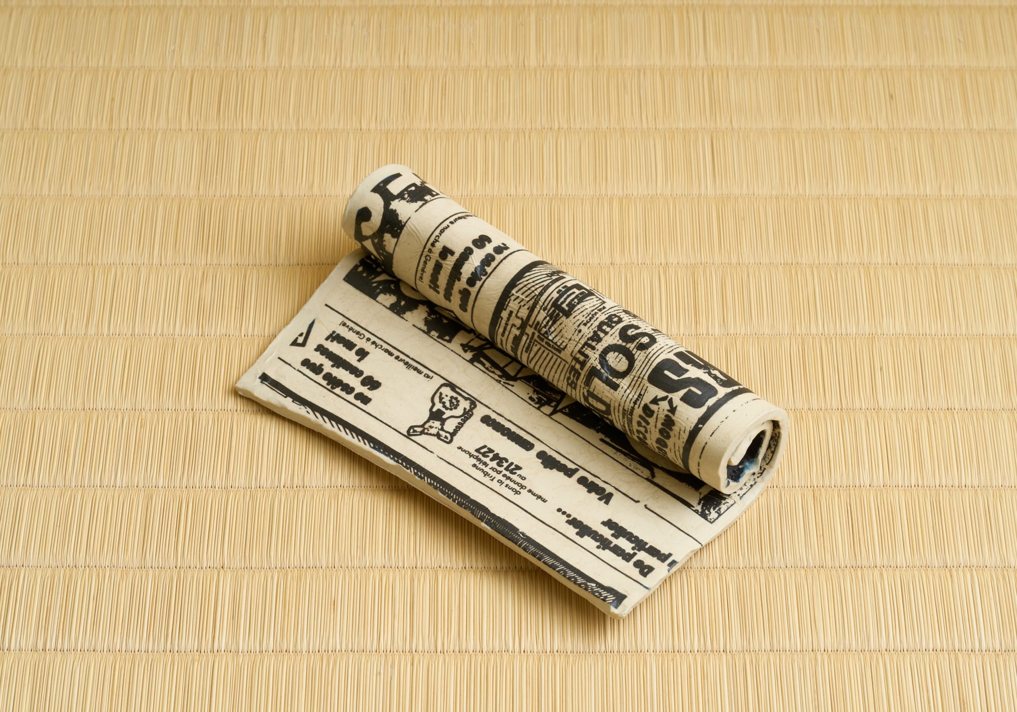 Roman Muserskiy 2024, 印刷したセラミック/ Silkscreen on ceramic H11 × W21 × D13 cm