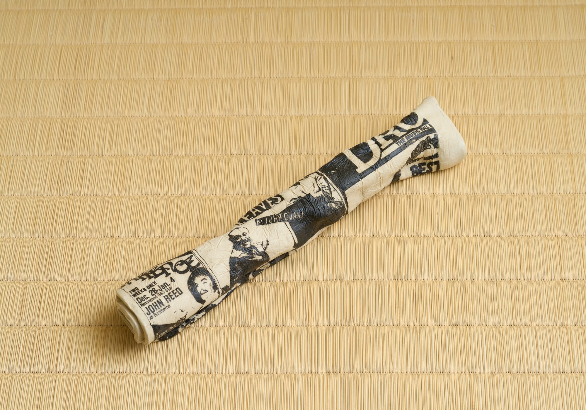 服部総一郎/ Soichiro Hattori 2024, 印刷したセラミック/ Silkscreen on ceramic H3 × W27 × D5 cm