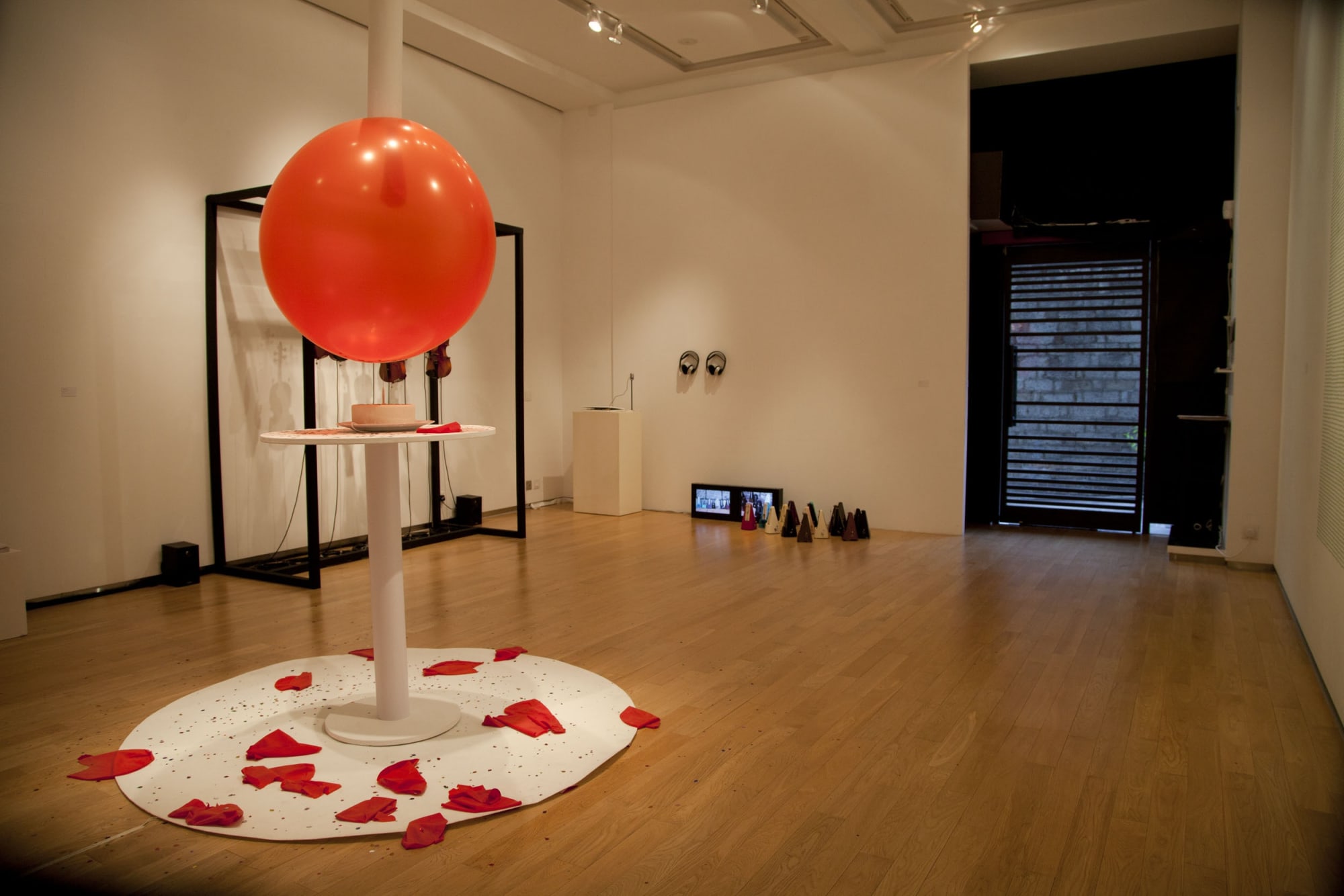 HK-FOREWORD Part 1 - Discordia