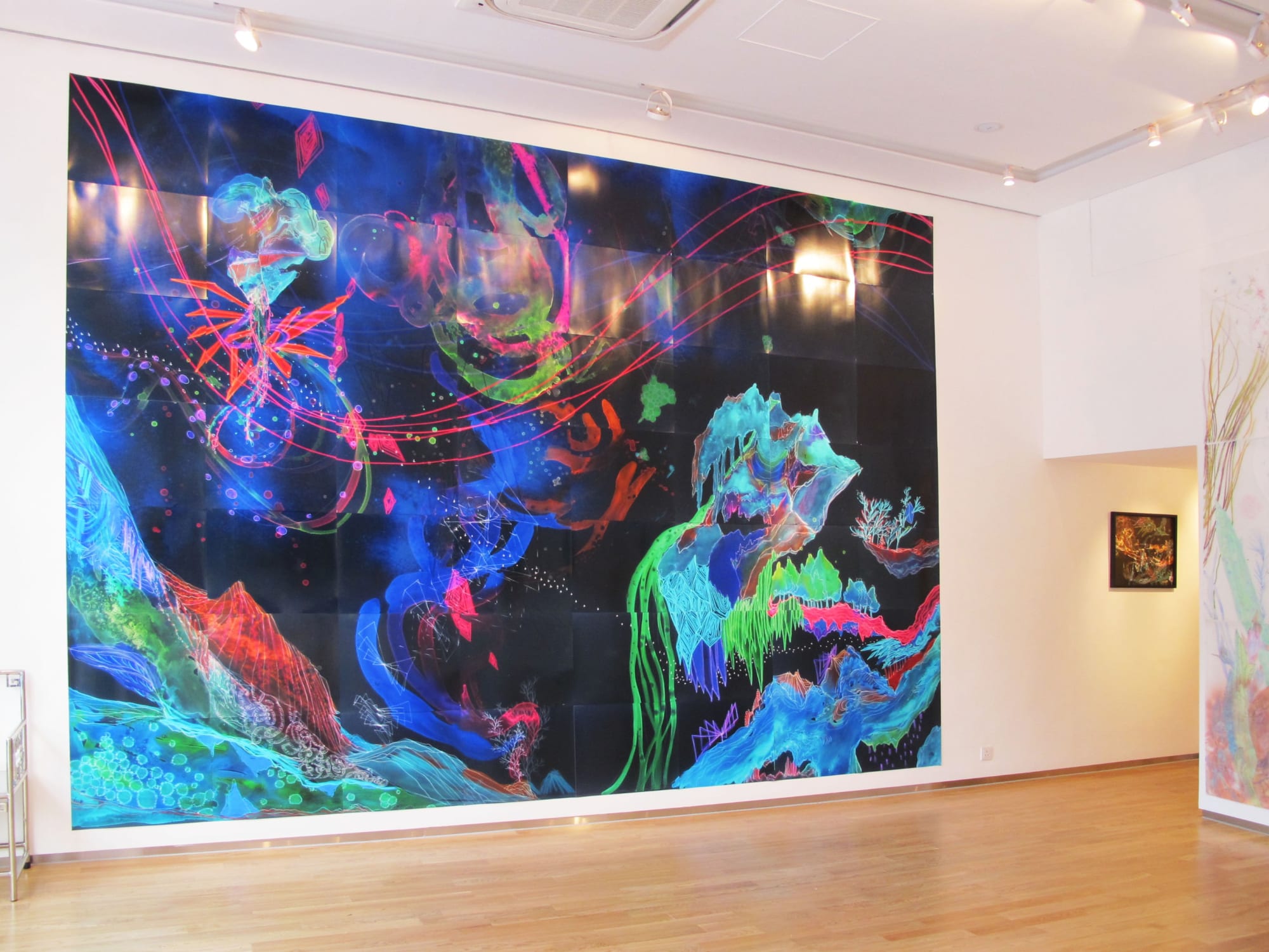 Harmonic Cosmic Sea Waves