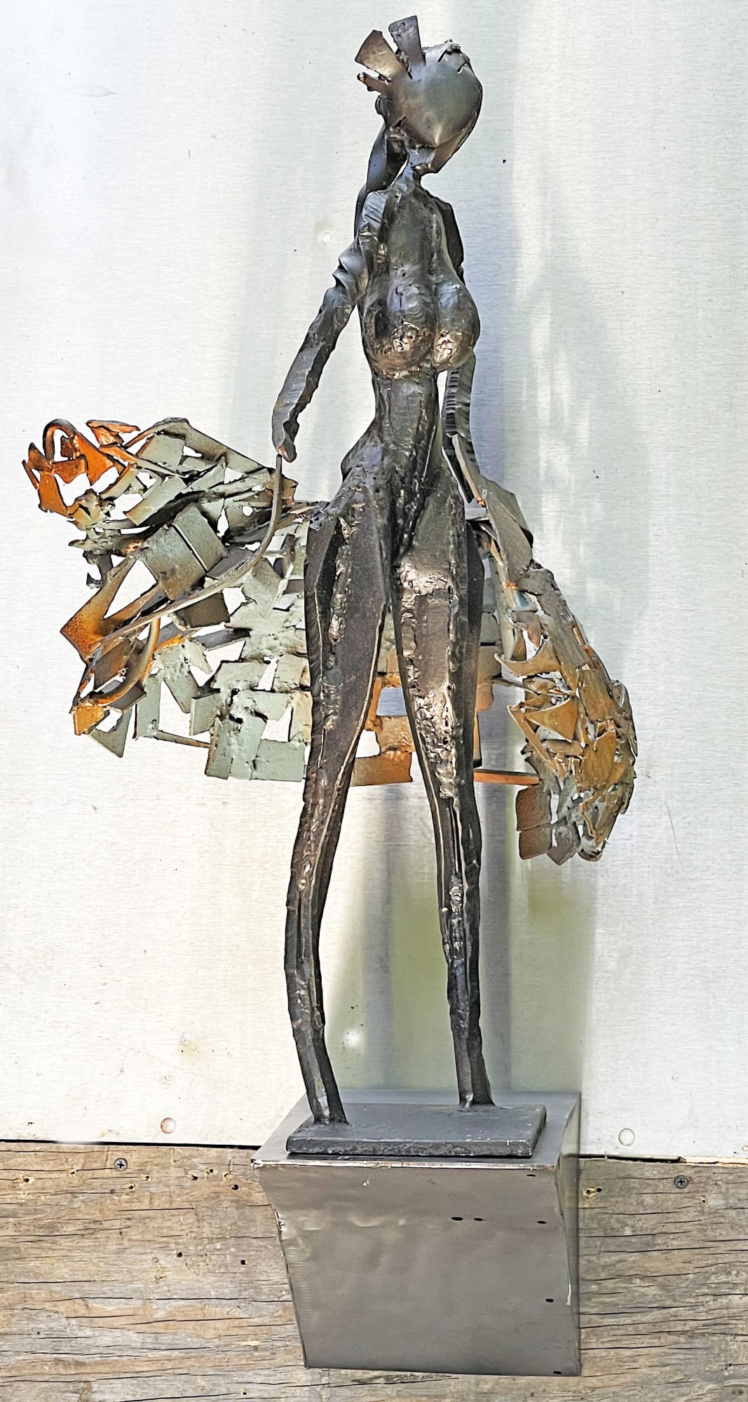 Wind Welded mild steel 25.5 x 18 x 15 inches 2020