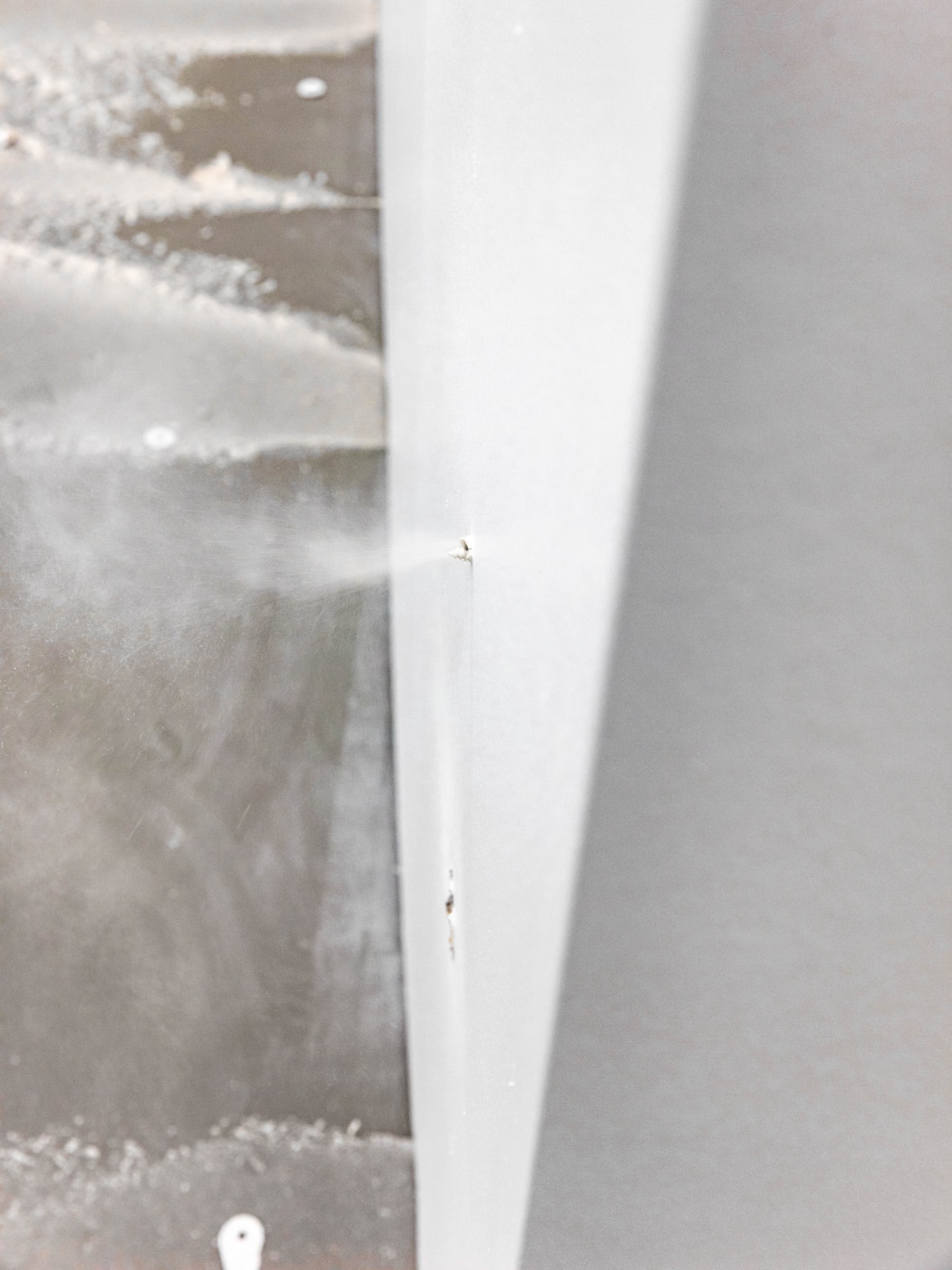 Installation view and performance, Kristina Matousch, You Take My Breath Away, 2020, Cecilia Hillström Gallery. Photo: Jean-Baptiste Béranger