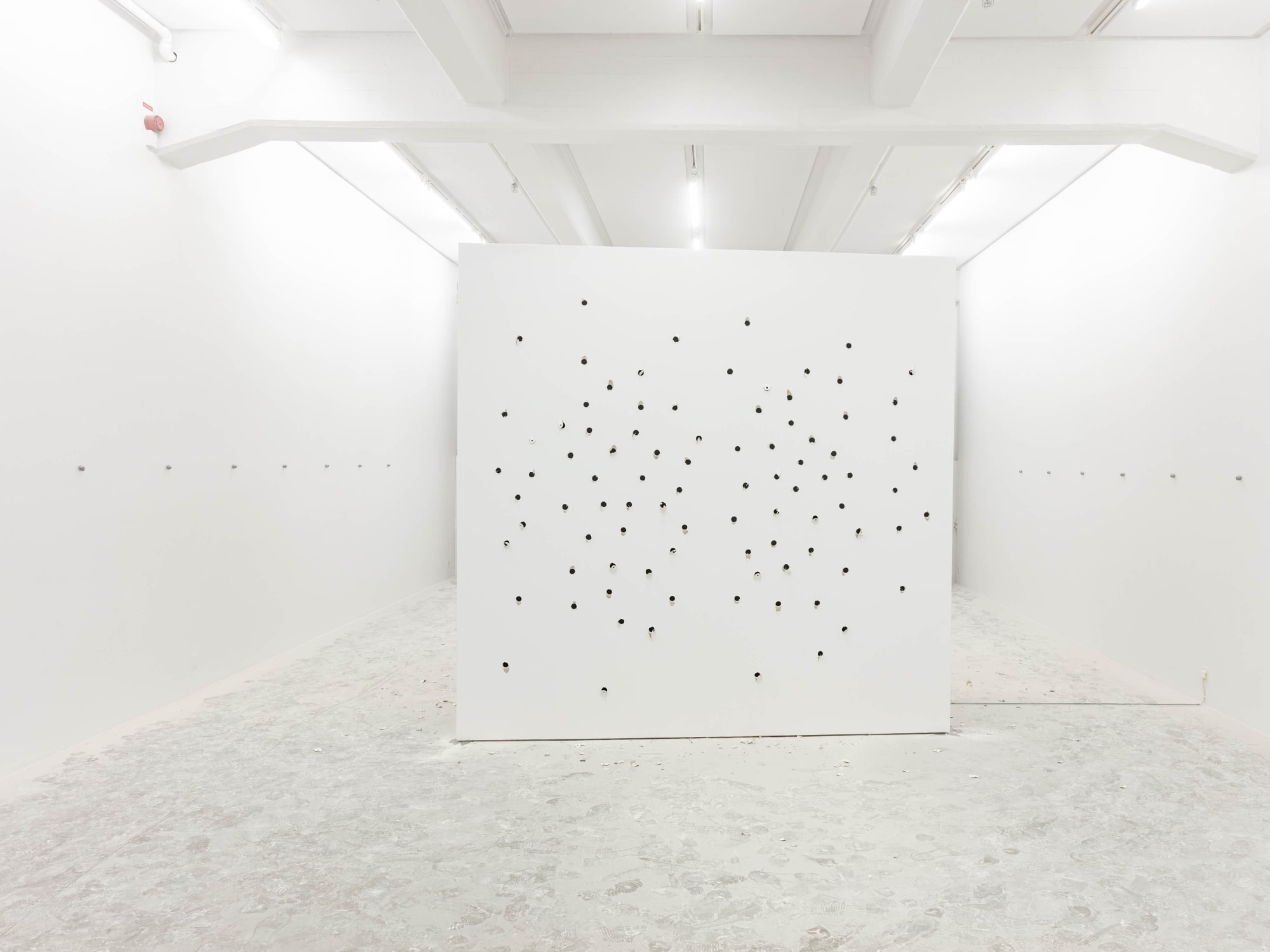 Installation view and performance, Kristina Matousch, You Take My Breath Away, 2020, Cecilia Hillström Gallery. Photo: Jean-Baptiste Béranger