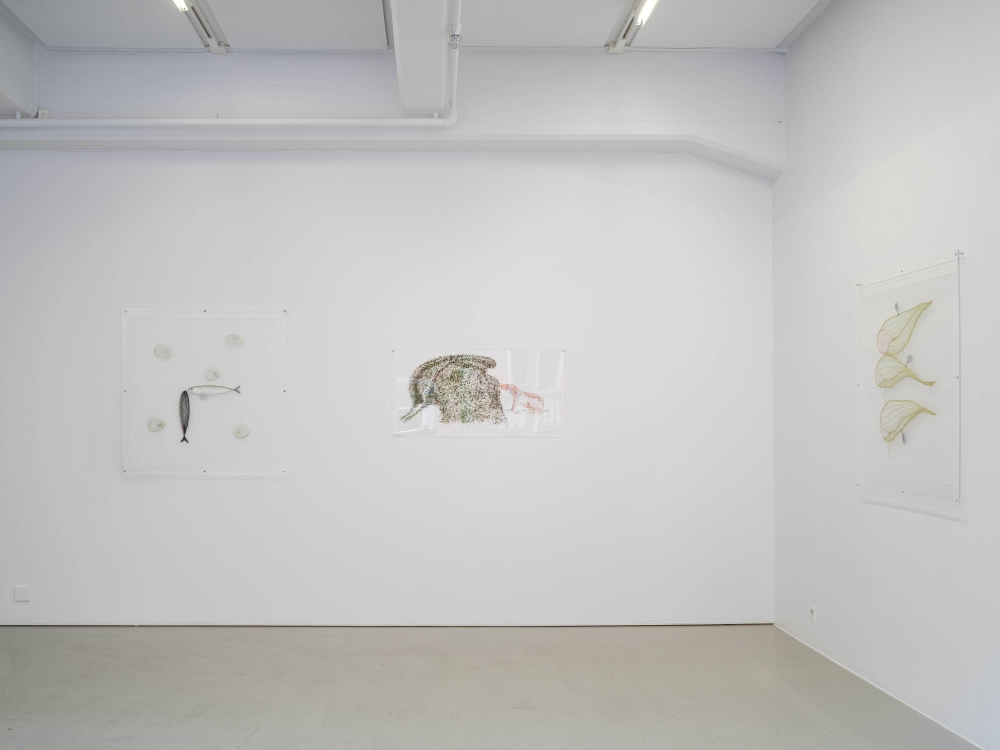 Installation view, Majlis Agbeck, Nära ytan, långt borta, 2020, Cecilia Hillström Gallery. Photo: Jean-Baptiste Béranger