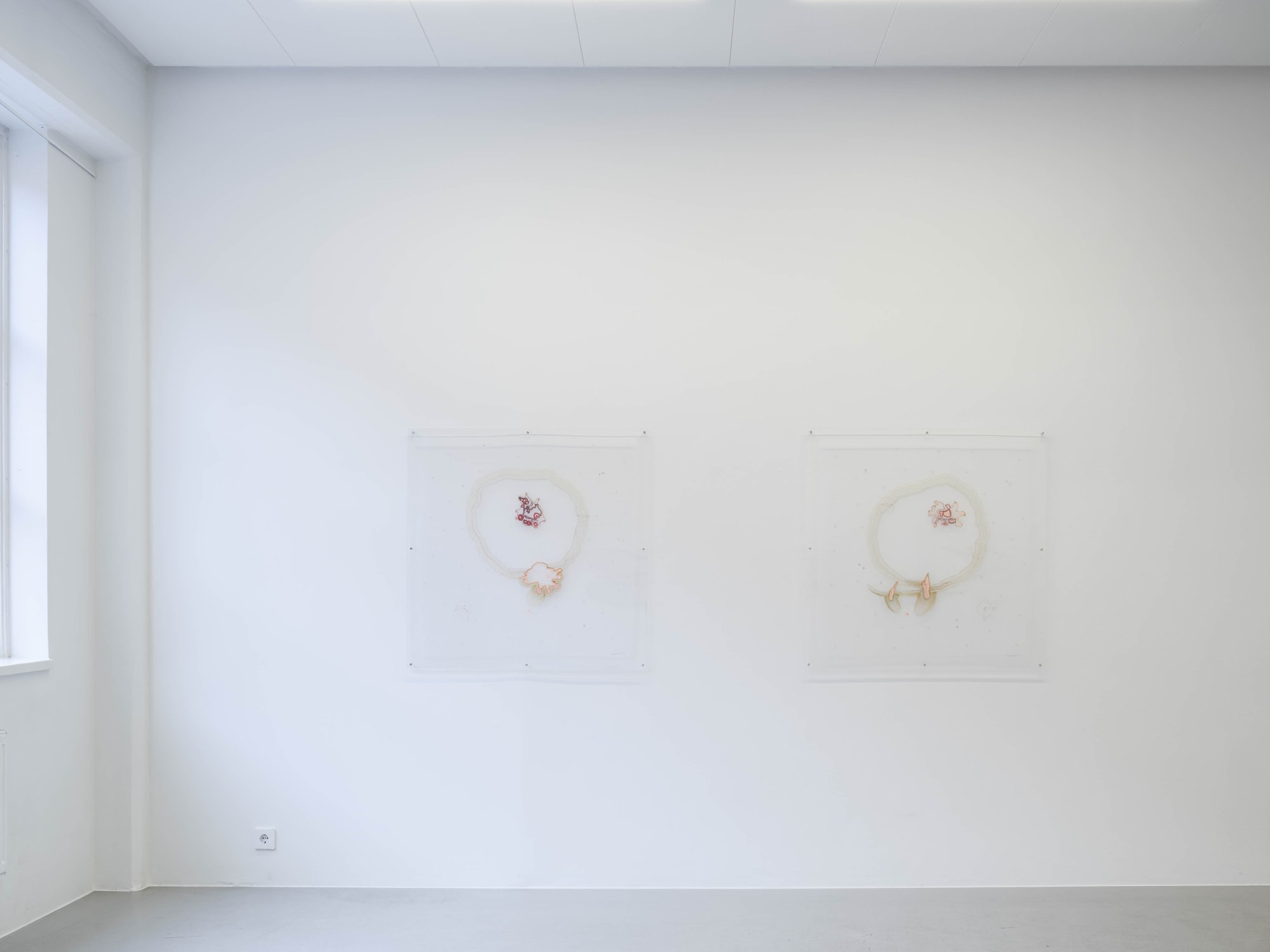 Installation view, Majlis Agbeck, Nära ytan, långt borta, 2020, Cecilia Hillström Gallery. Photo: Jean-Baptiste Béranger