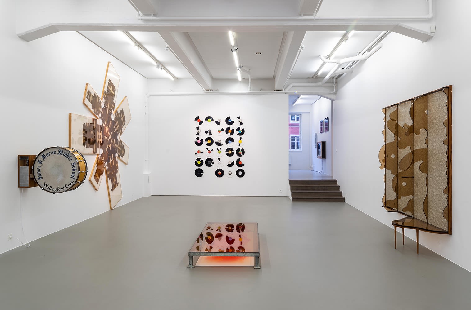 Installation view, Clay Ketter, "...out of my hands.", 2019, Cecilia Hillström Gallery. Photo: Jean-Baptiste Béranger