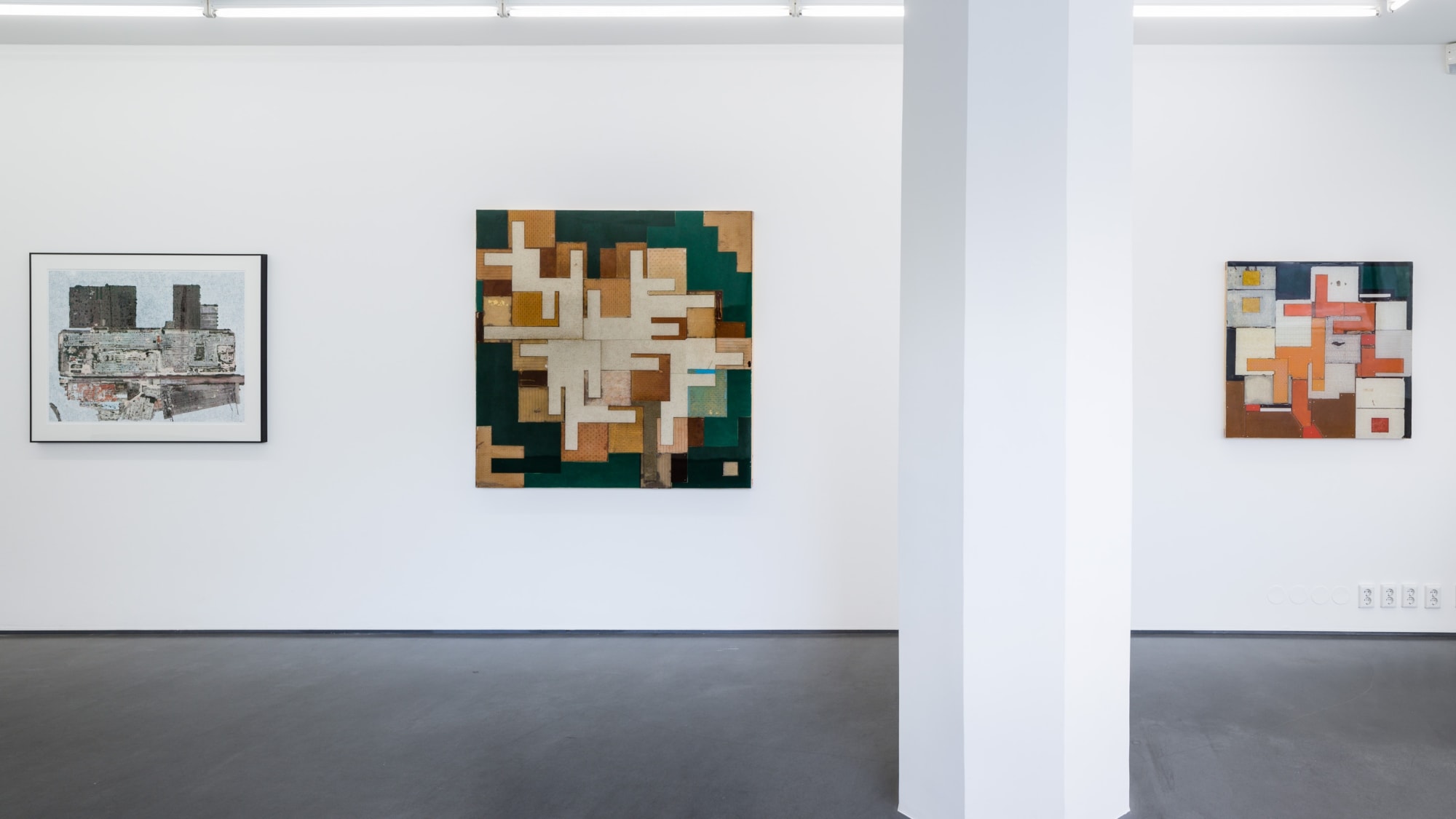 Installation view, Clay Ketter, Scope, Not Scape, 2014, Cecilia Hillström Gallery. Photo: Jean-Baptiste Béranger