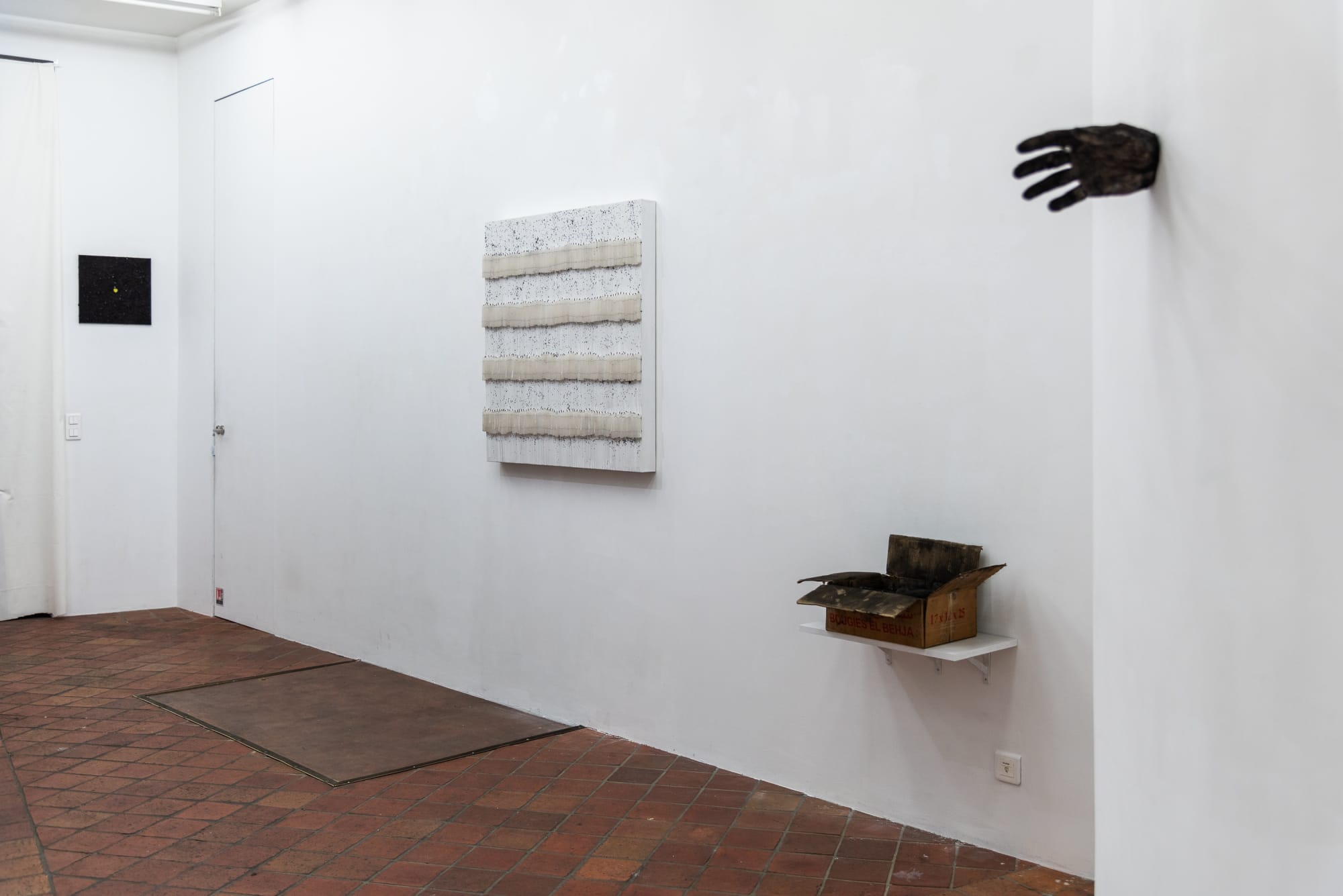 View of "À l'horizon, une obscure clarté". Moroccan artiste Mouhcine Rahaoui's solo show in Paris. AFIKARIS Gallery