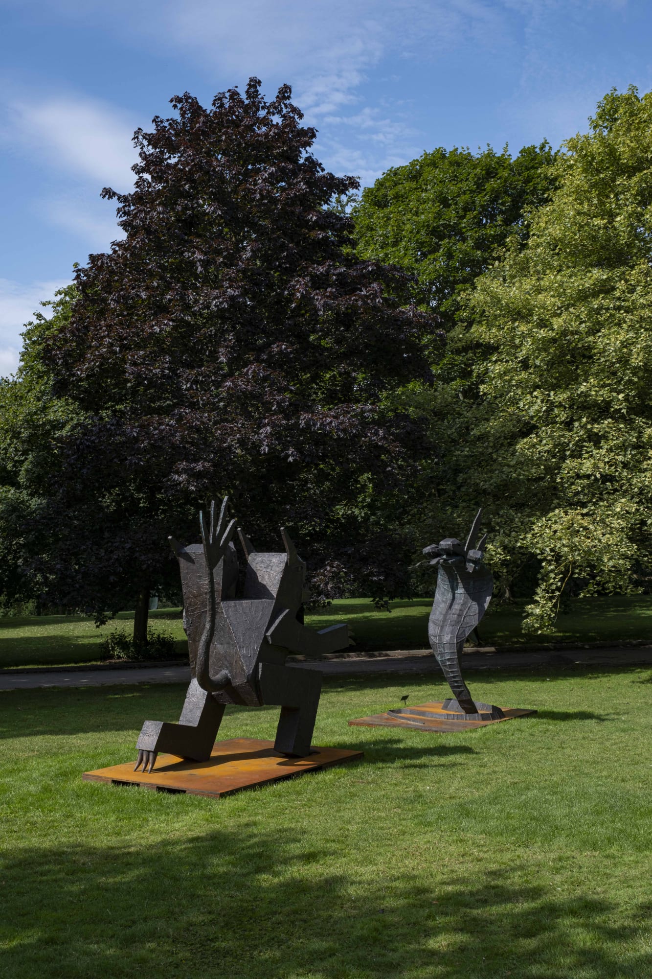 Jordy Kerwick: Hydra vs Bear at Yorkshire Sculpture Park