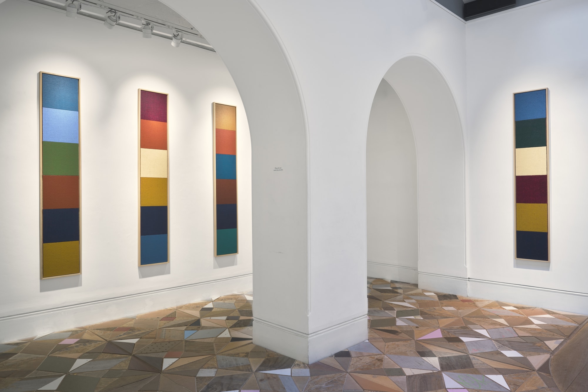 Johnny Abrahams / Lucienne O'Mara: Push / Pull